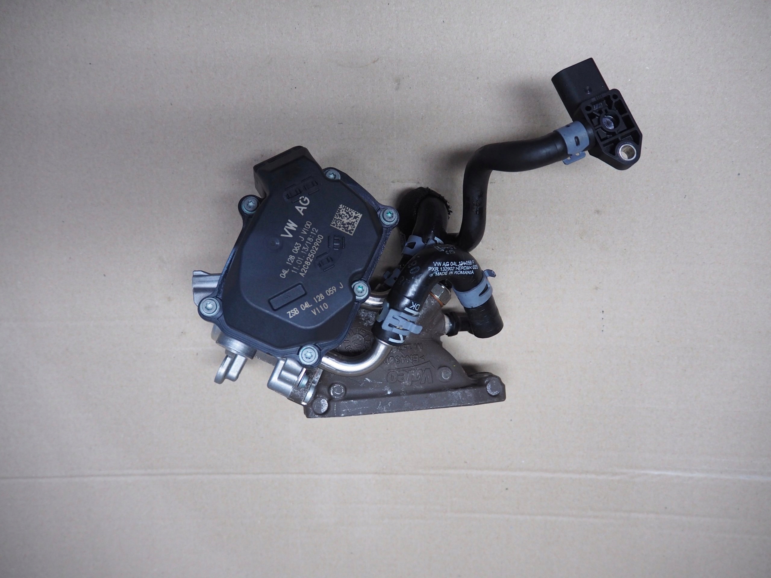 VW AUDI 2.0TDI Valvola a farfalla 04L128063J