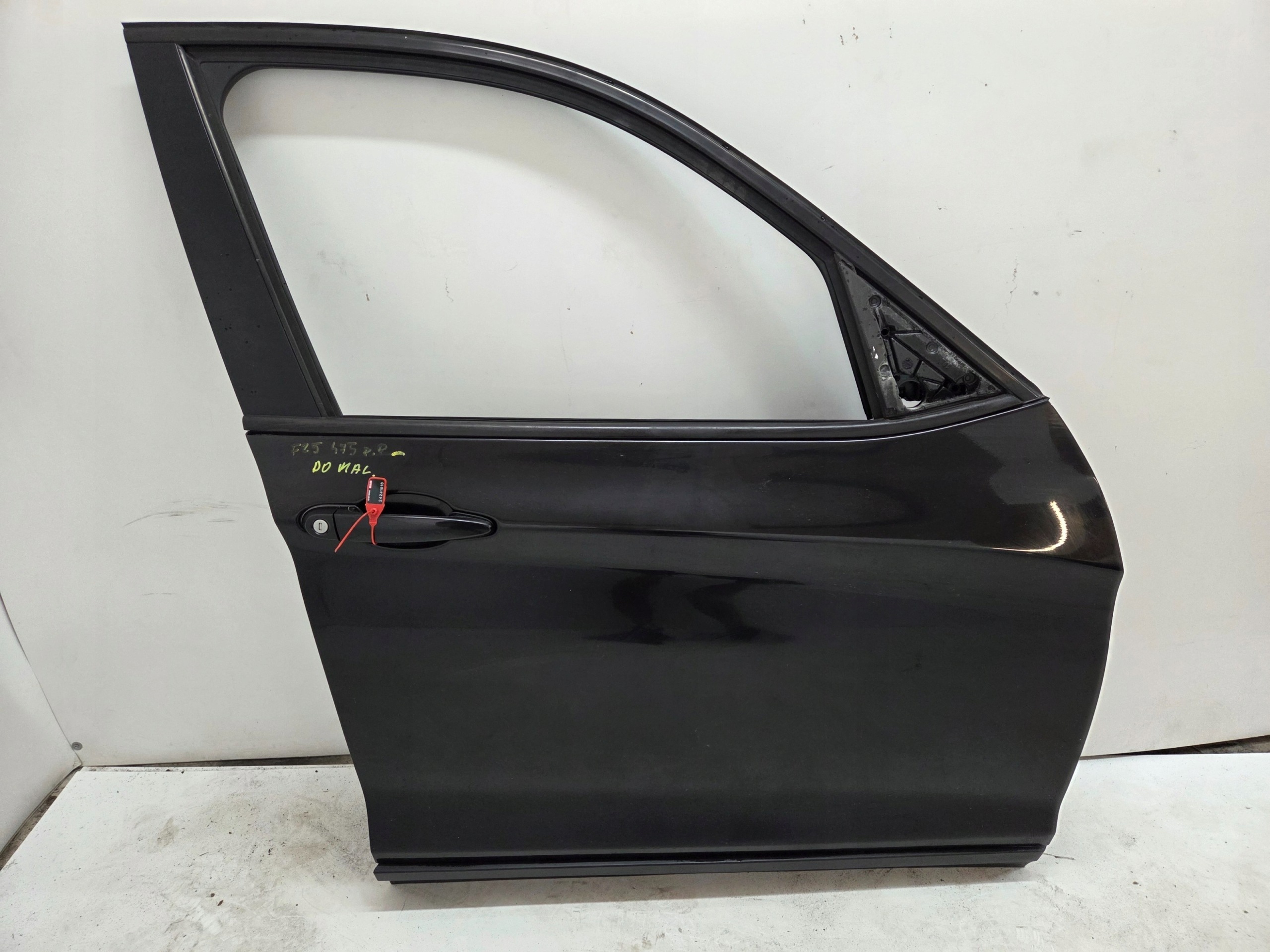 door right front BMW X3 F25 475/9 BLACK SAPPHIRE