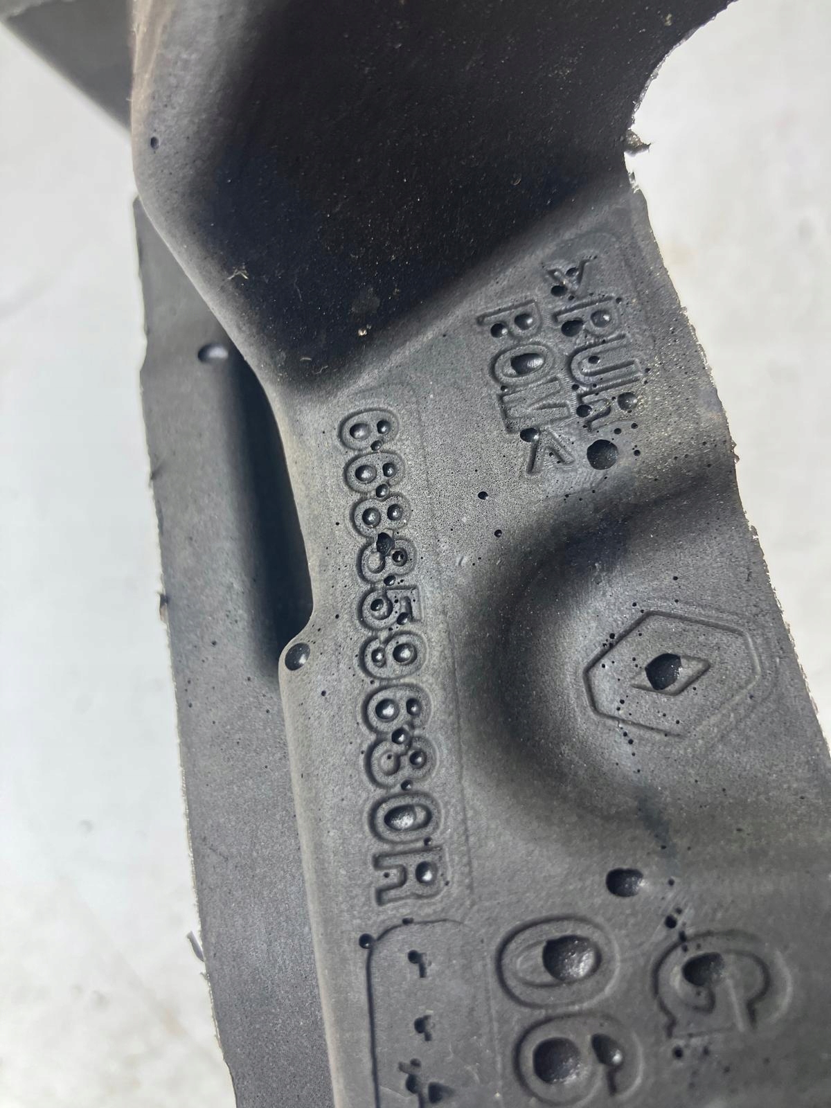 GABKA under the window soundproofing left RENAULT CLIO V 668859680R