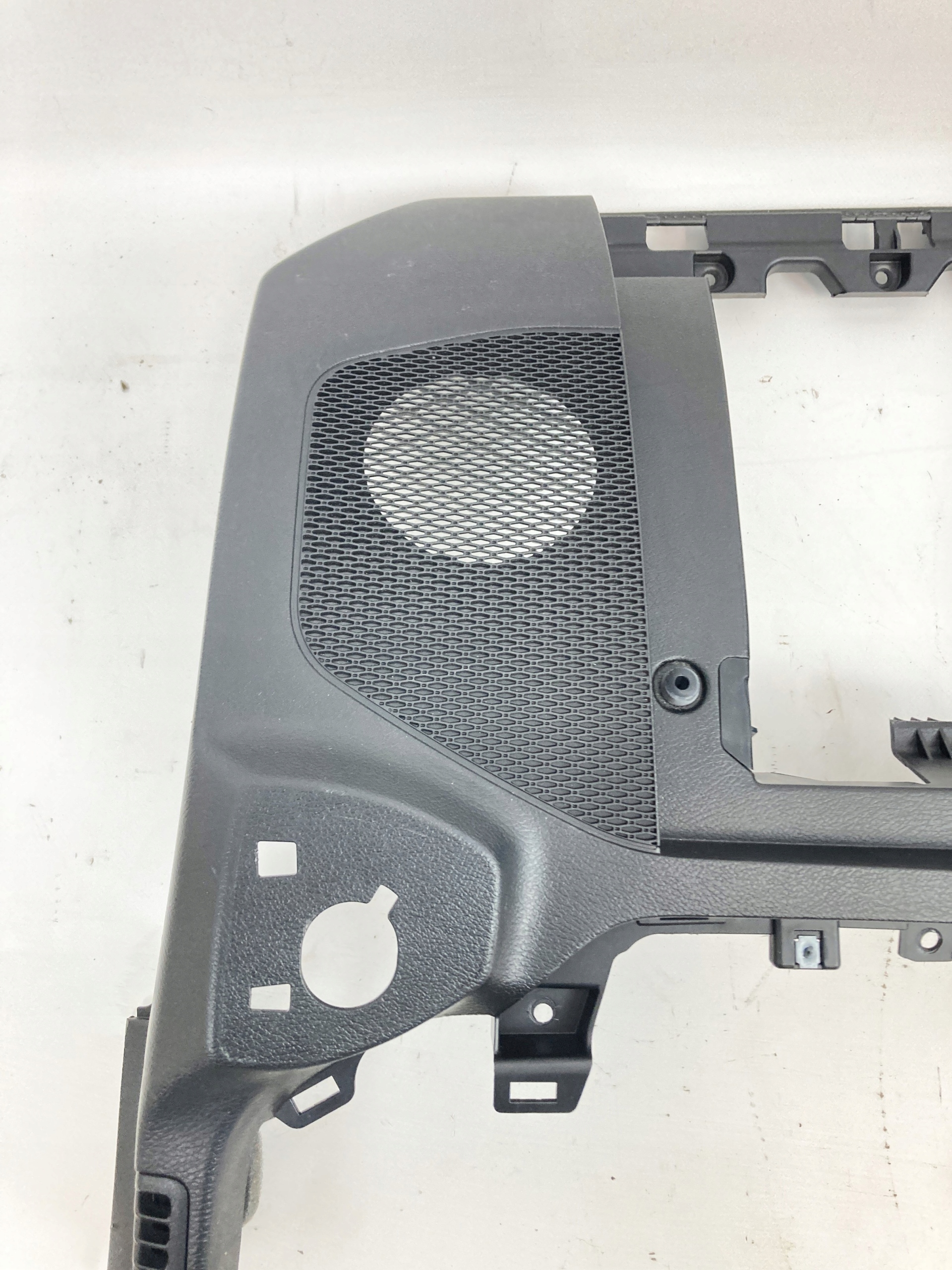 Jeep Wrangler JL lower cover consoles passenger compartments 2018-23
