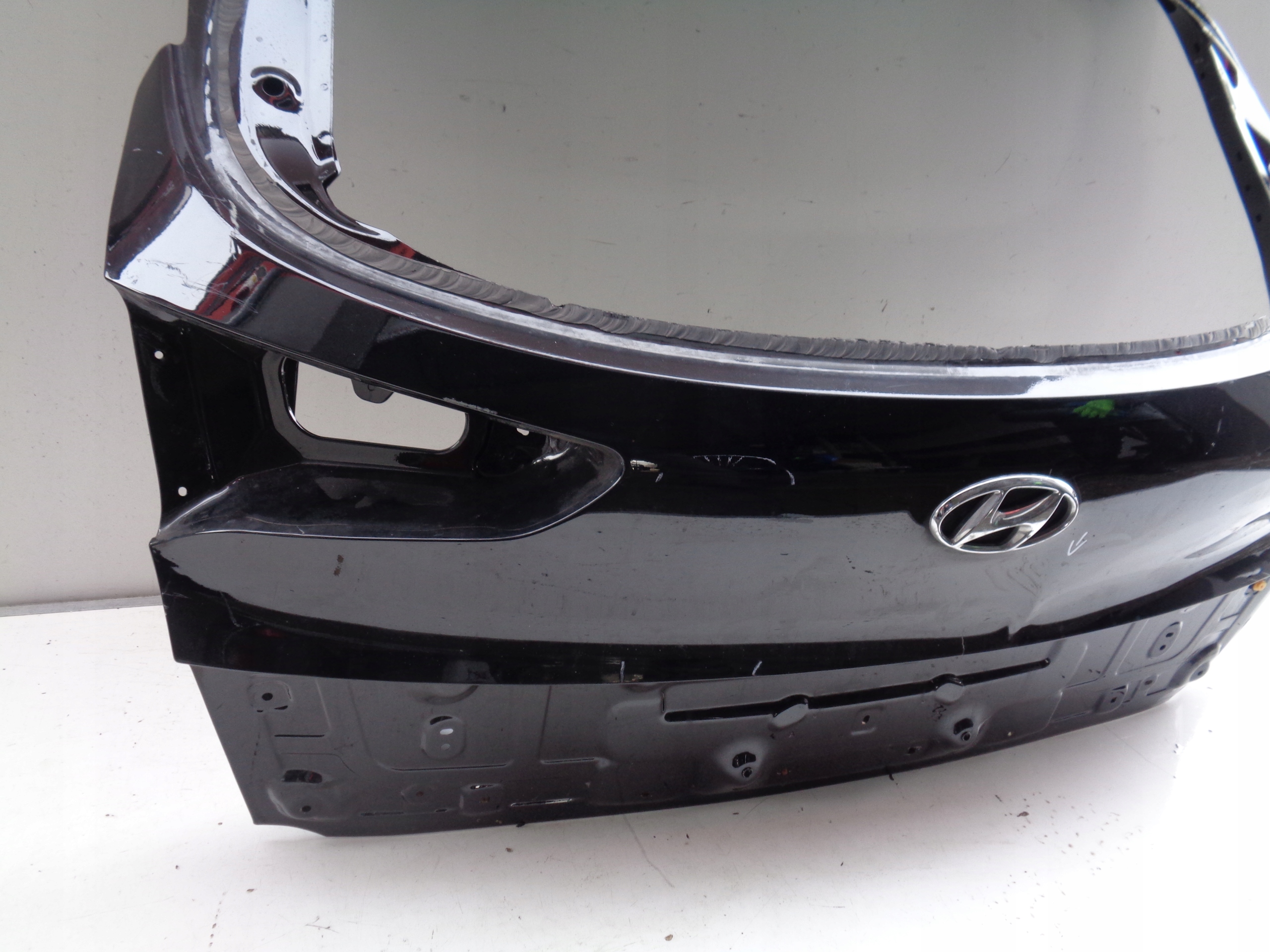 boot doors HYUNDAI TUCSON III 15- NR 38744