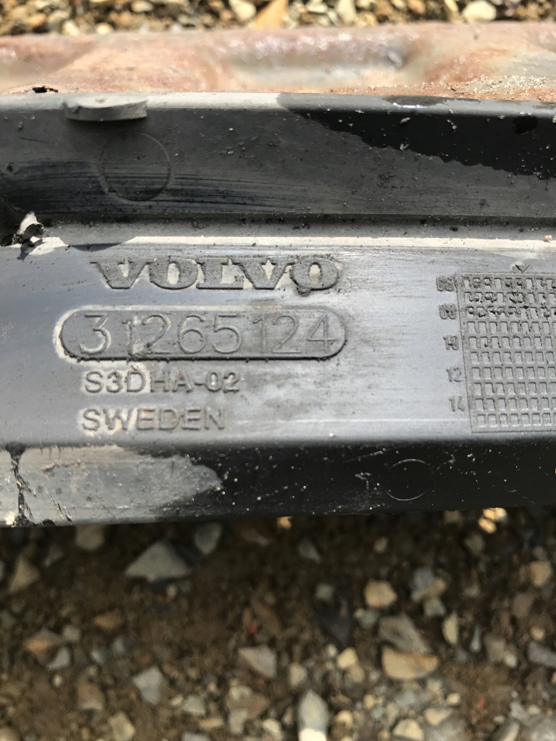 radiator stiffener VOLVO S80 31265124