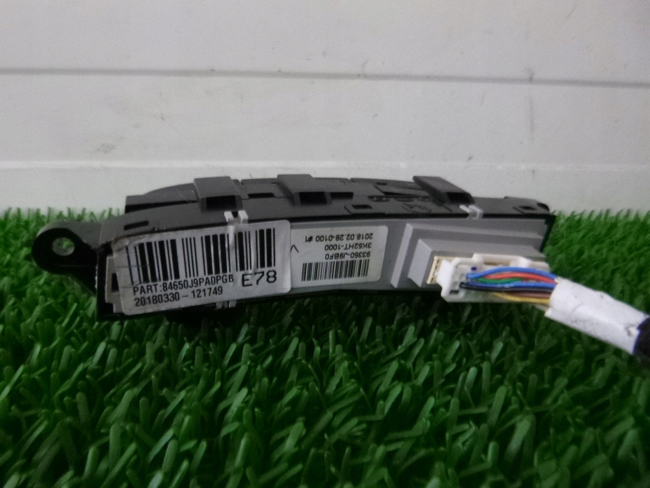 HYUNDAI KONA 17- PANEL levers 93350-J9BF0