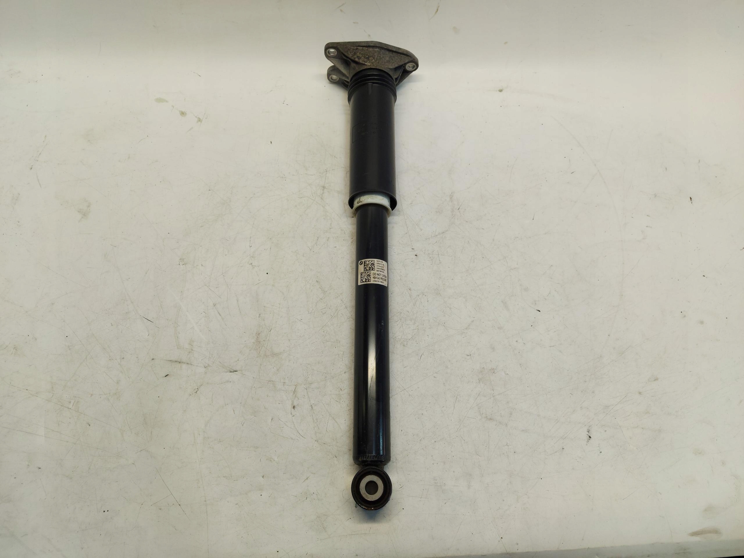 BMW U06 220d Stoßdämpfer heck 6891093 149415-10