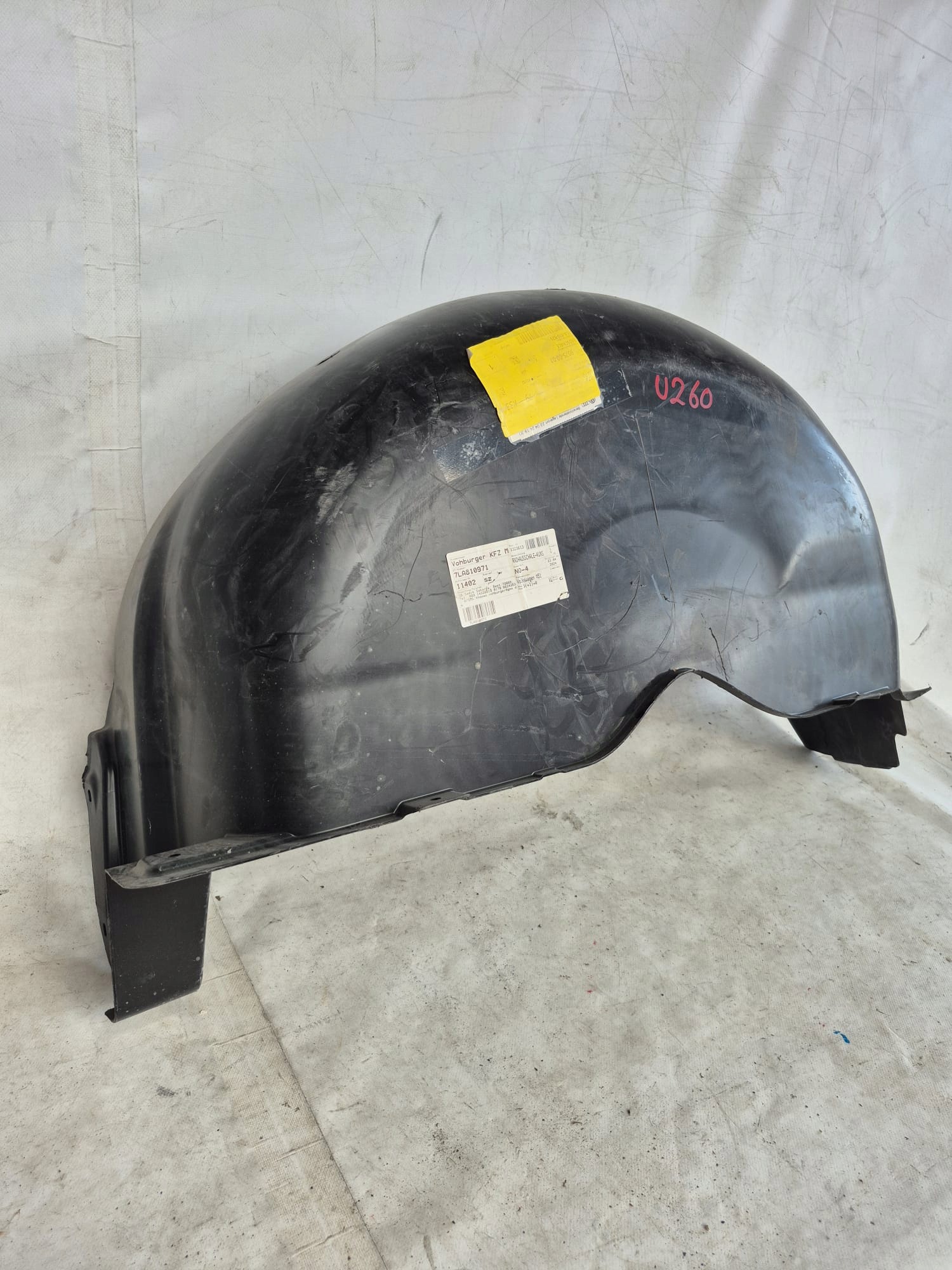 VW T6 T6.1 mudguard left rear part rear. 7LA810971