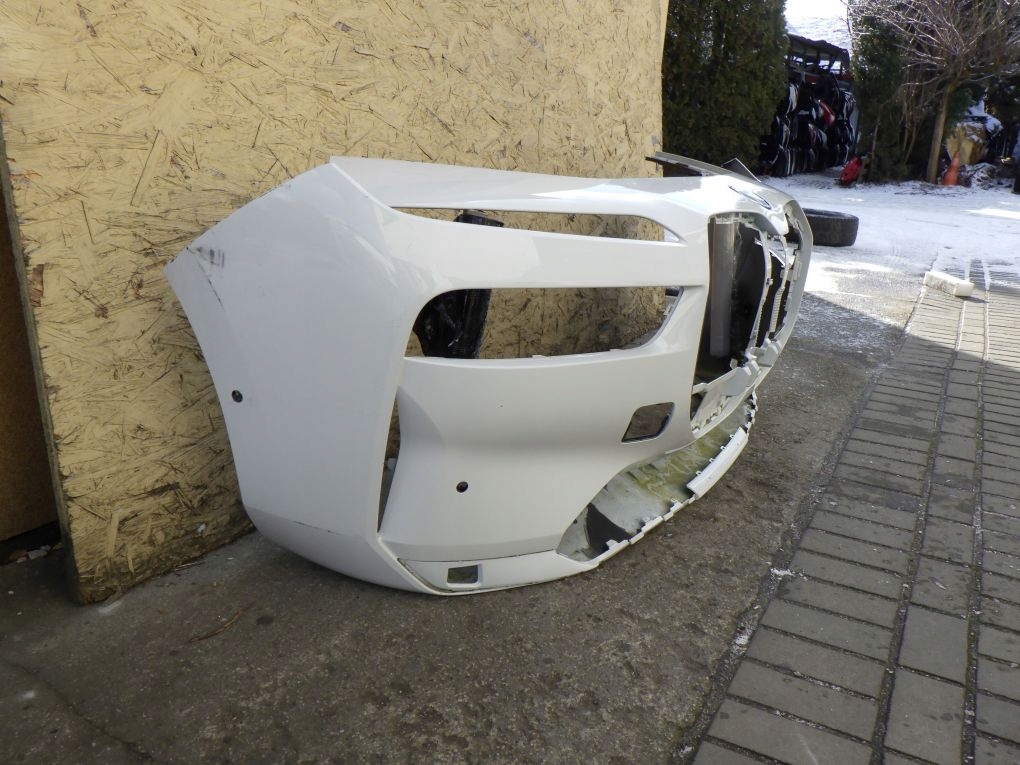 BMW 7 I7 G70 2022- front bumper
