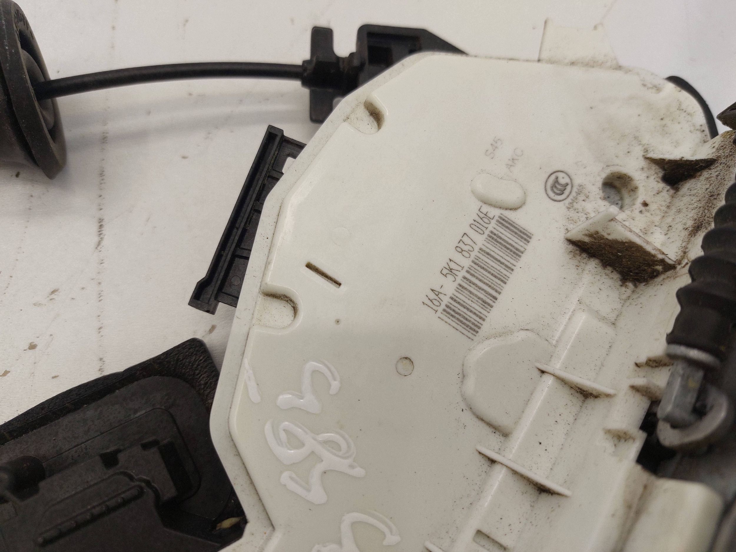 VW GOLF VII PASSAT B8 lock door right front EUROPA 5K1837016E