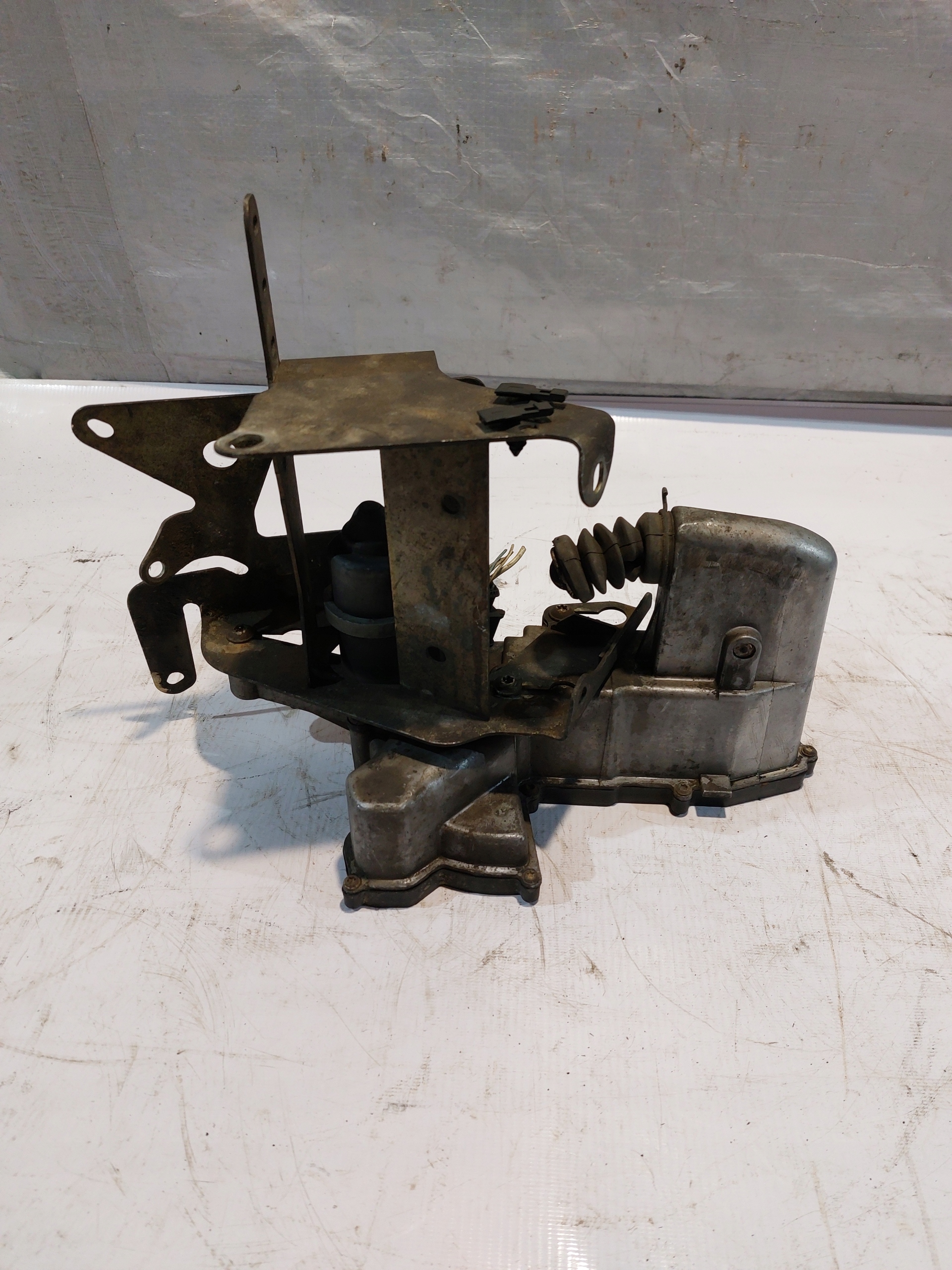 WYSPRZEGLIK CITROEN C3 1.6B