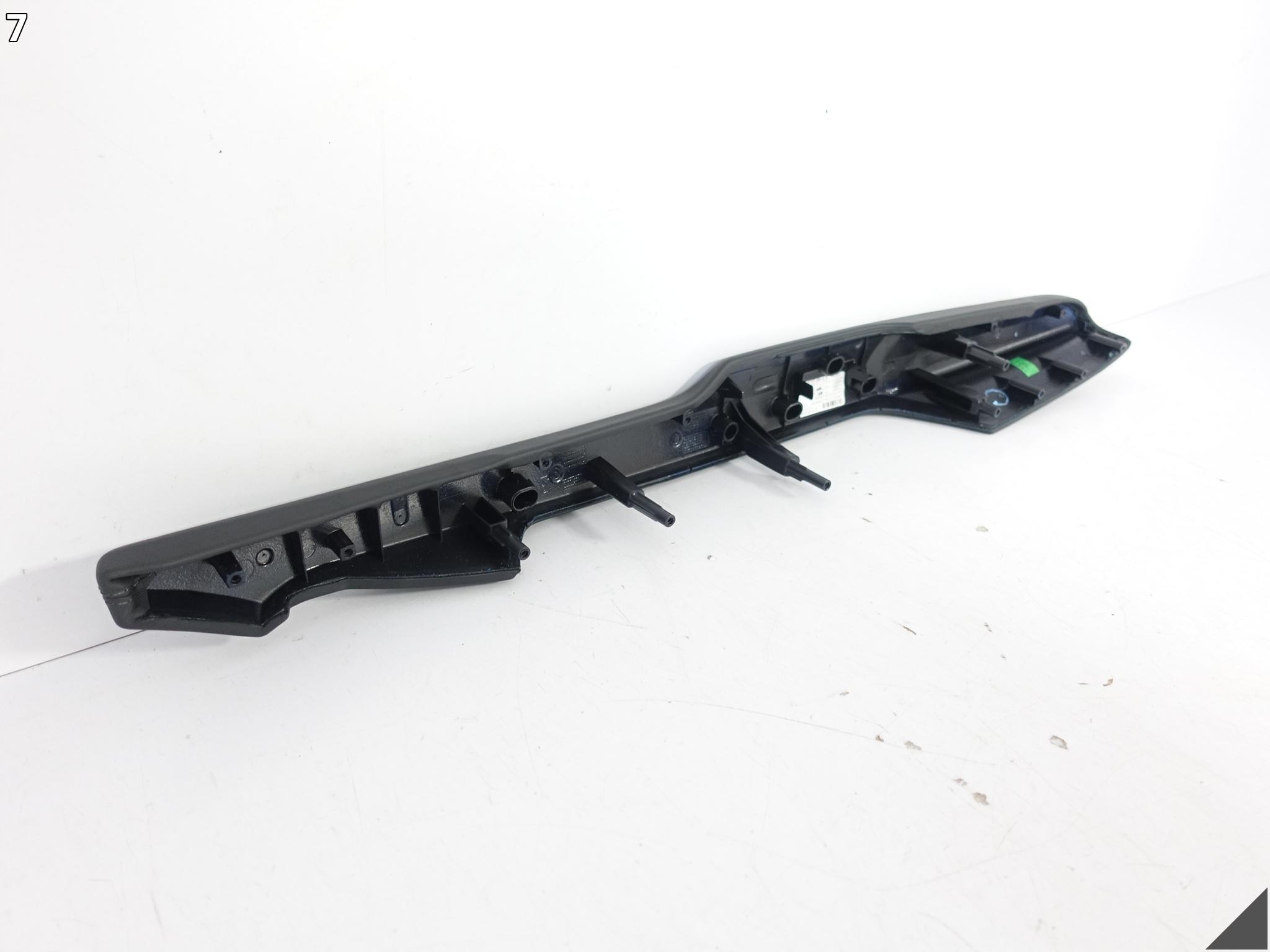AUDI A7 S7 RS7 4G8 C7 10-18 armrest leather door right front SOUL