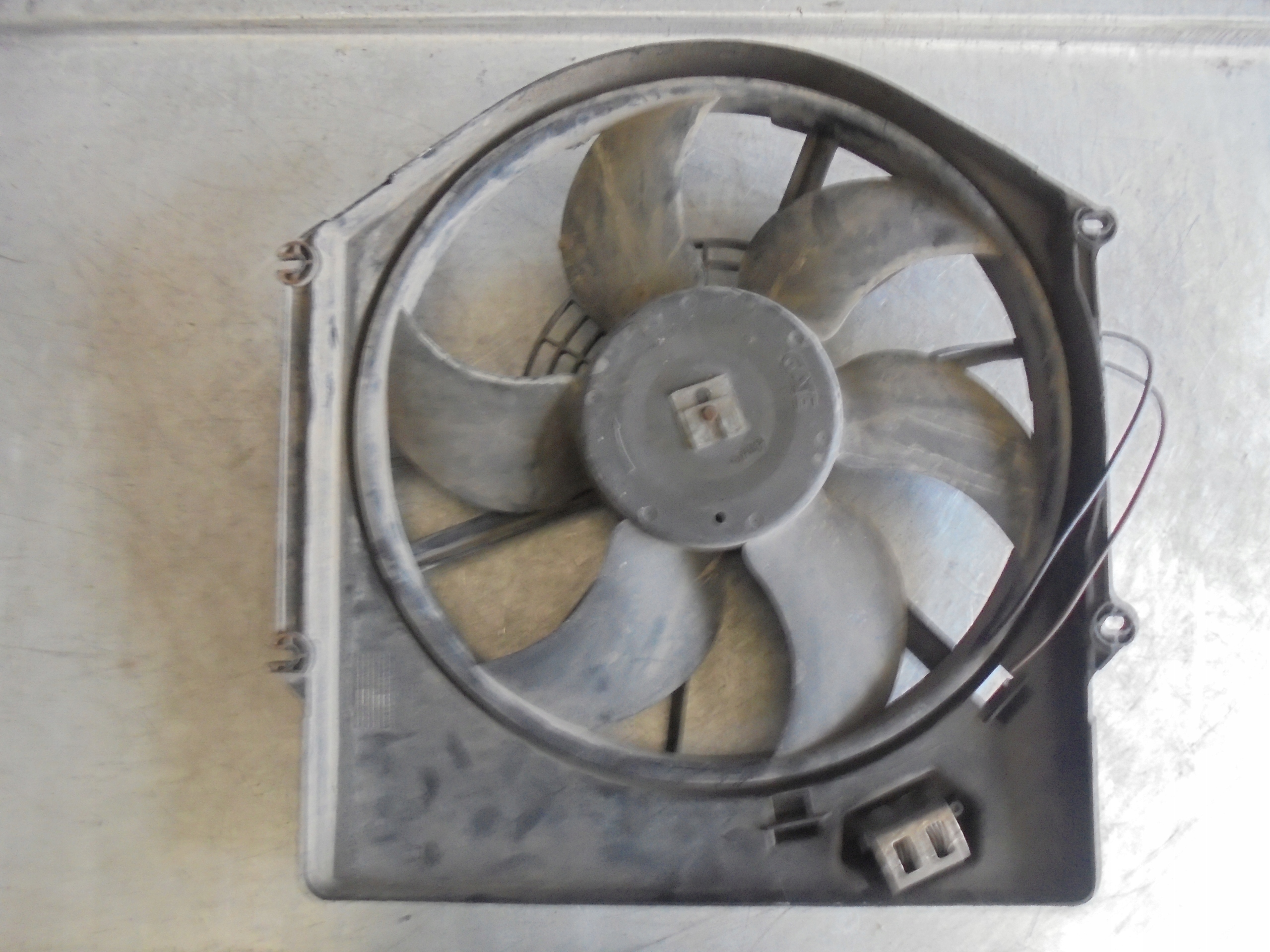 ventilátor chladiče Renault Clio II 1,5 770083631