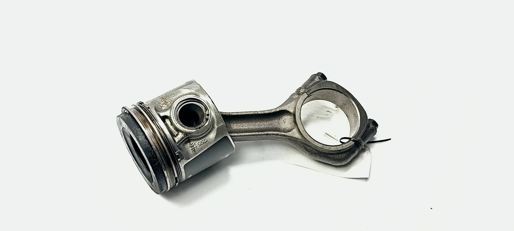 piston connecting rod 096101R 3.0 HPI IVECO COMPA