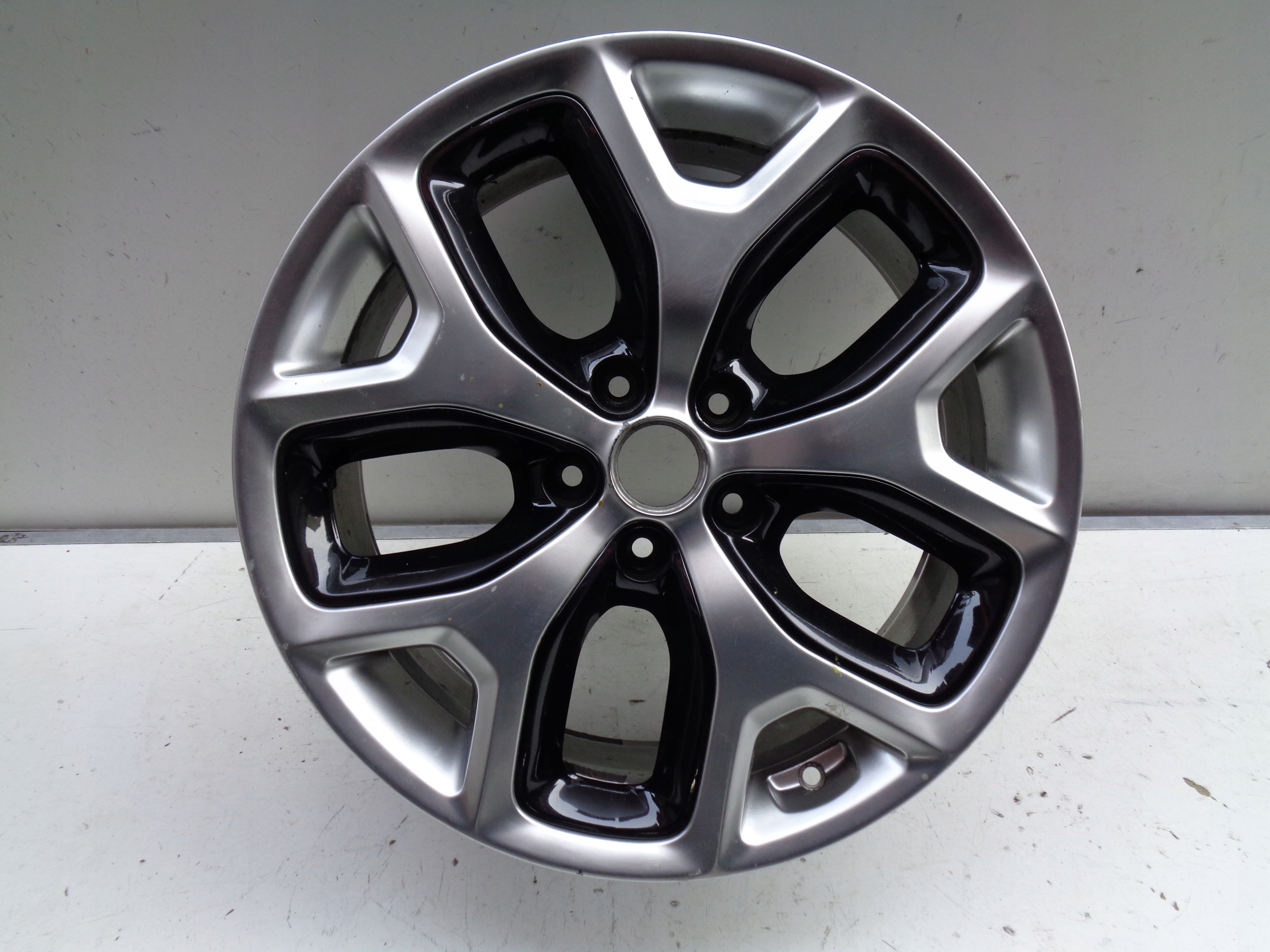 disk hliníkový KIA 7,5JX19 ET49,5 5X114,3