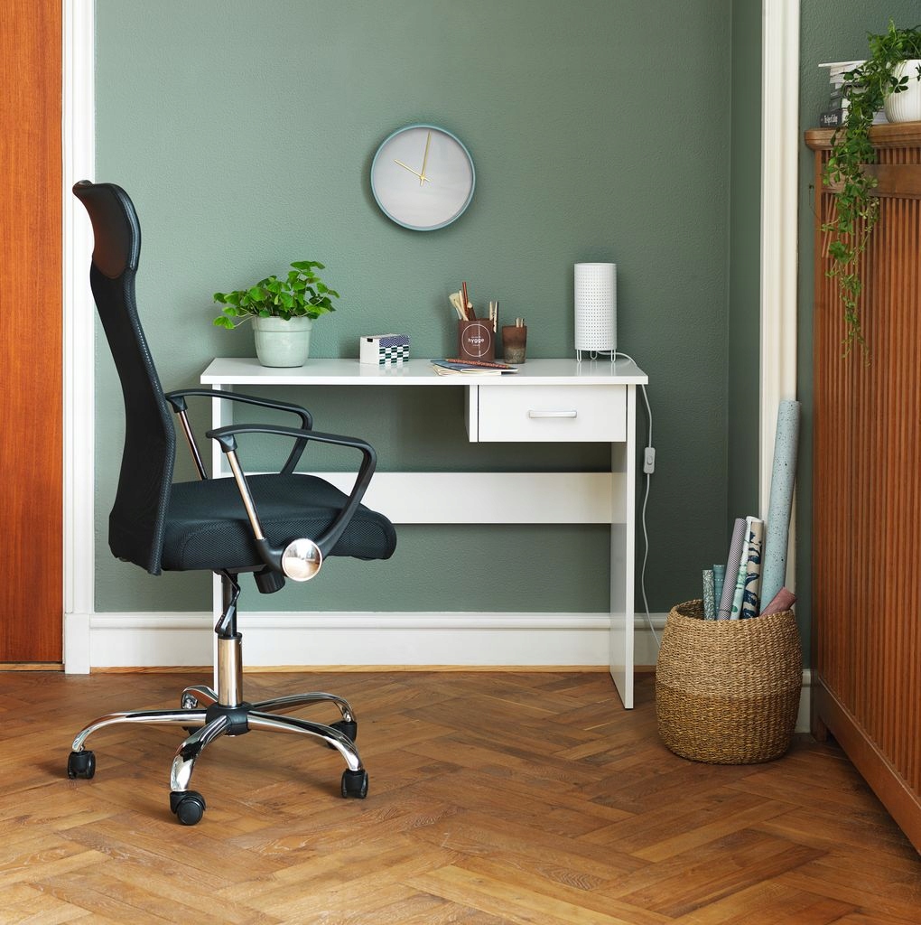 GAMINGOWY FOTEL KRZESŁO OBROTOWE WENTYLOWANE Głębokość mebla 60 cm