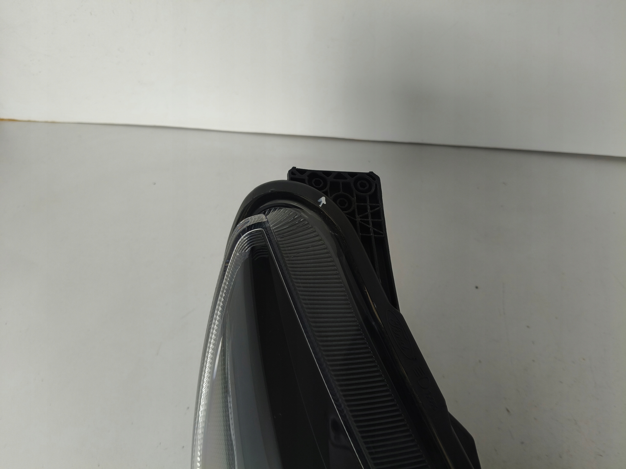 light right REFLEKTOR FORD FOCUS MK4 18- LED