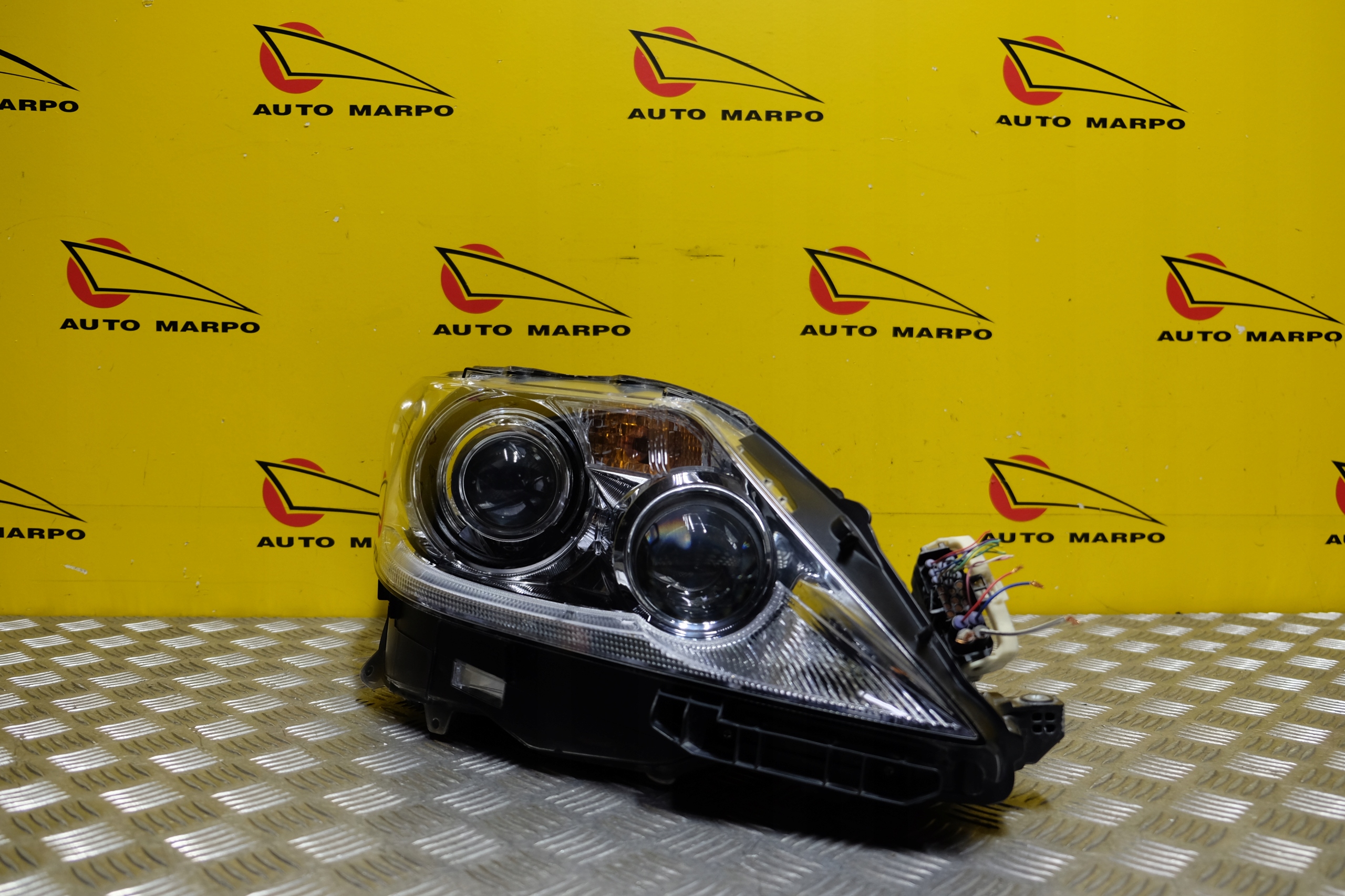 LEXUS LS LS460 LIFT 2010- REFLEKTOR LAMPA XENON R USA Rodzaj świateł mijania Ksenonowe