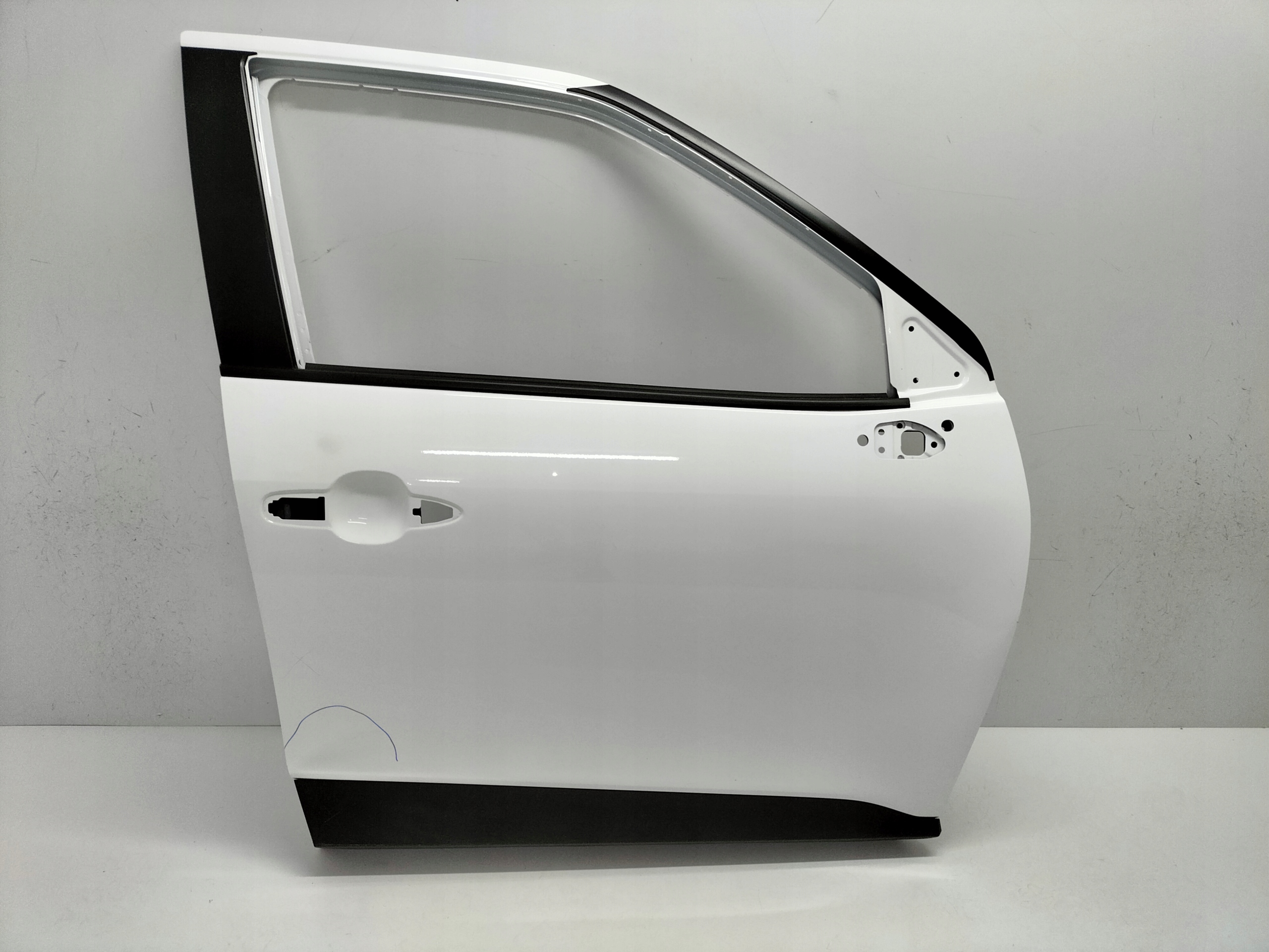 door front front right TOYOTA YARIS CROSS 20