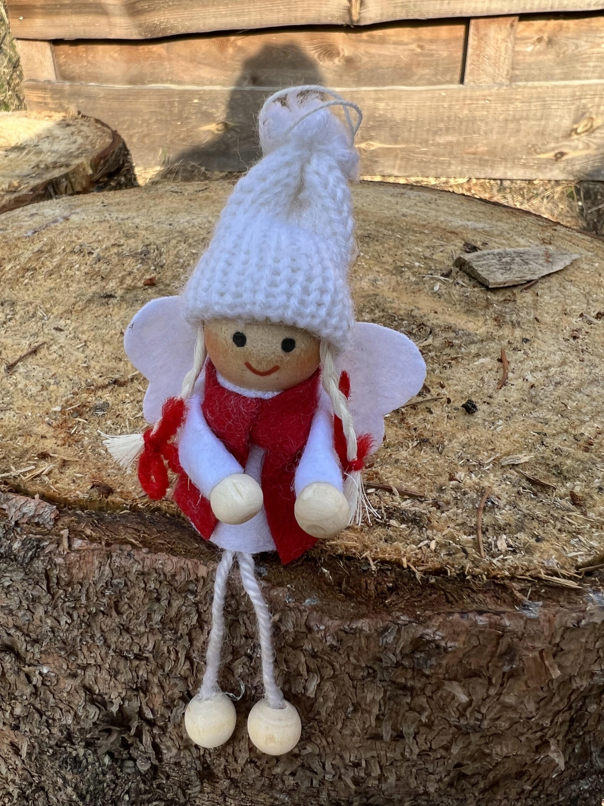 Zawieszki makoszki, skrzaty świąteczne L19 Liczba sztuk w opakowaniu 10 szt.