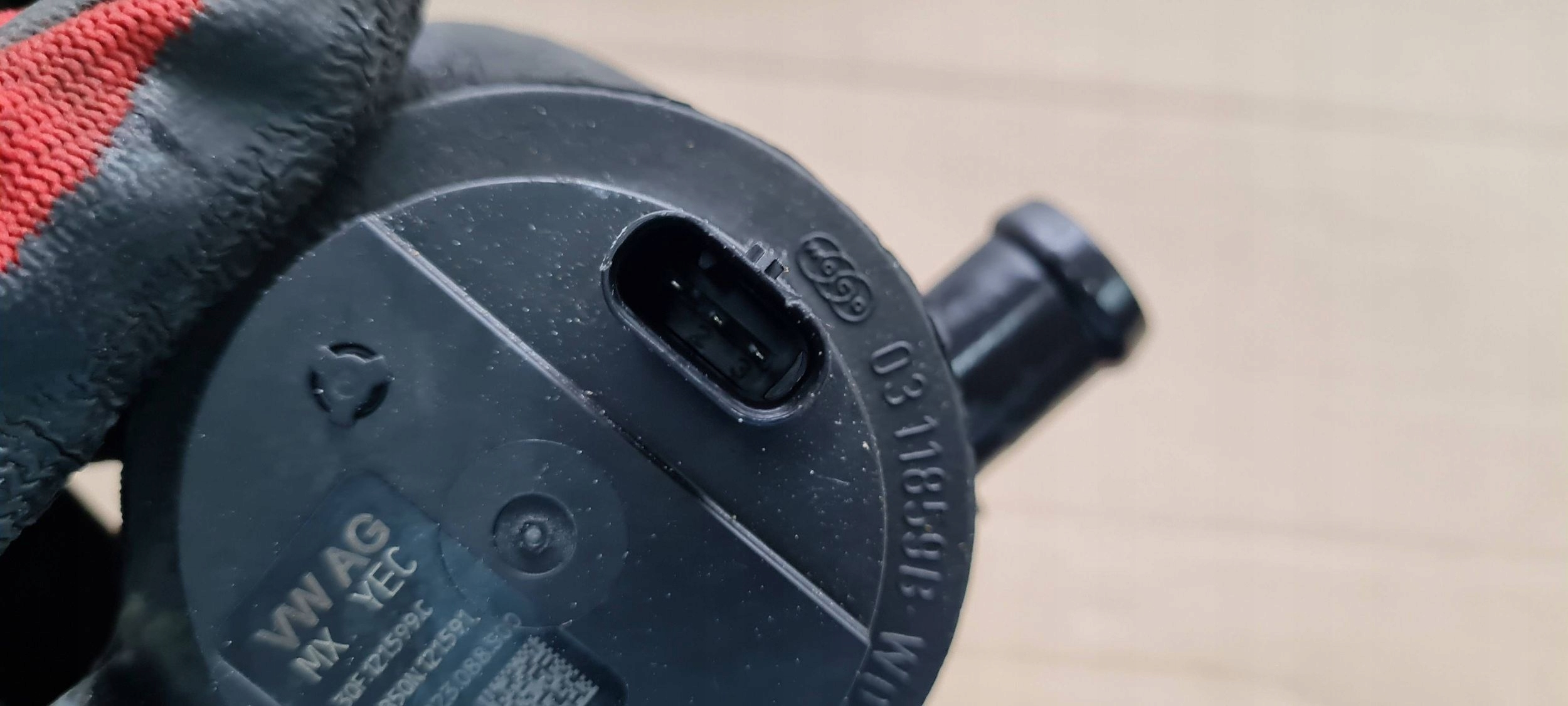 Q3 83A pumpa cirkulacije vode 2.0 TFSI 3QF121599C VW AUDI