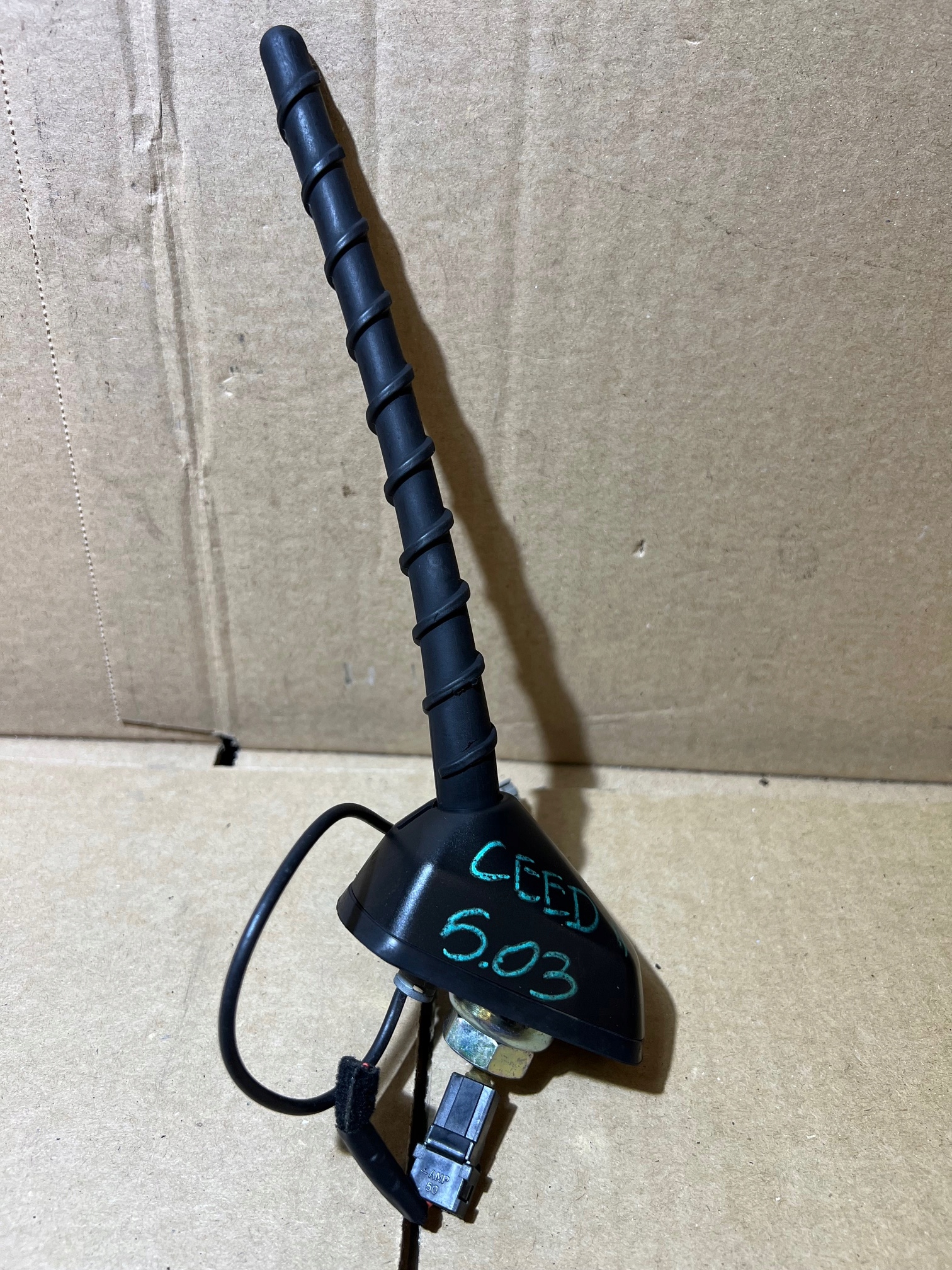 KIA CEED II ANTENA DACHOWA 96200-A2000