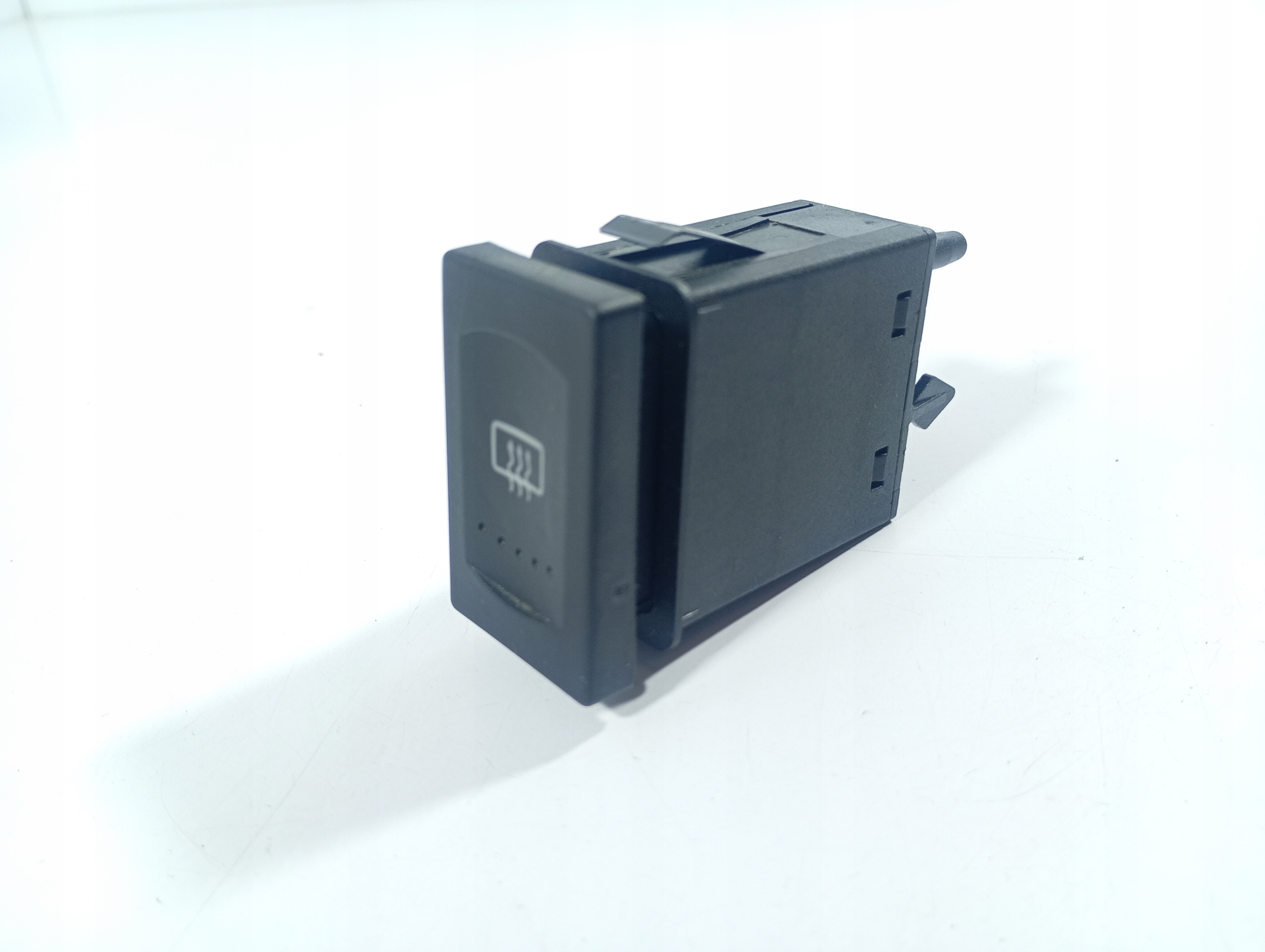 switch switch of the heating windows 3B0959621C VW PASSAT B5 KOMBI 00-05