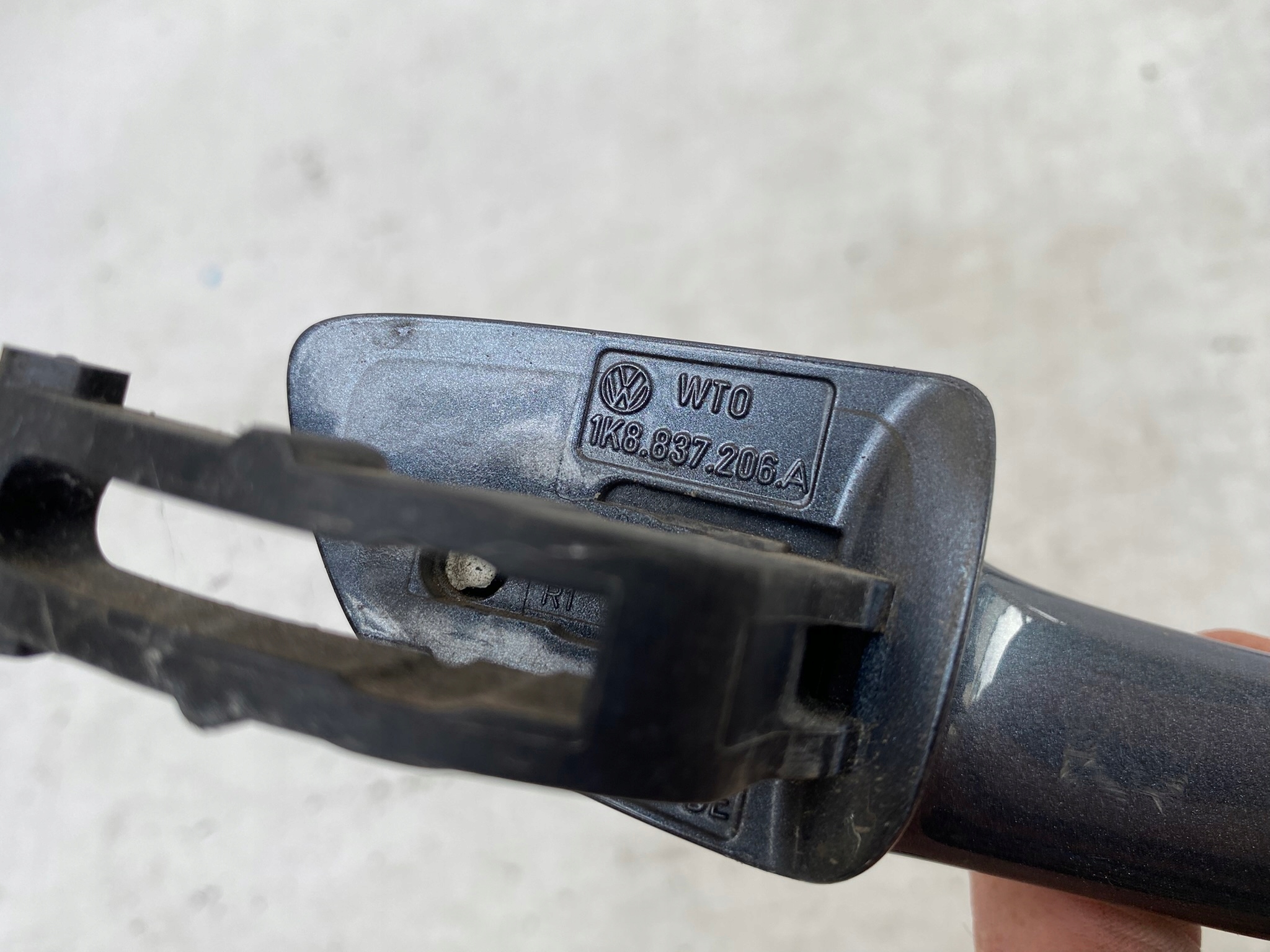 VW SCIROCCO III 08-14 handle exterior right 1K8837206A