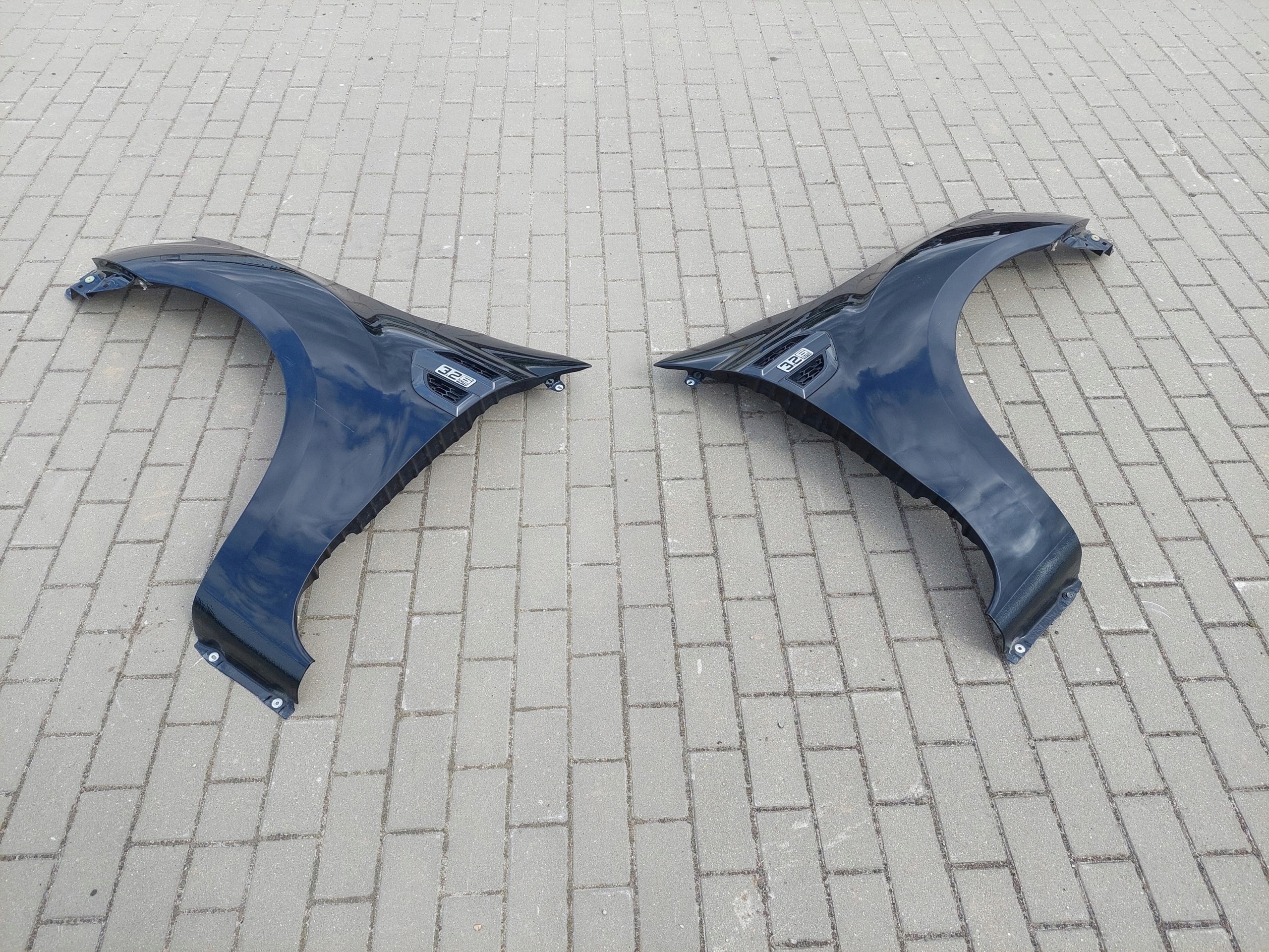 fender front front right FORD RANGER V LIFT 19R ABSOLUTE BLACK