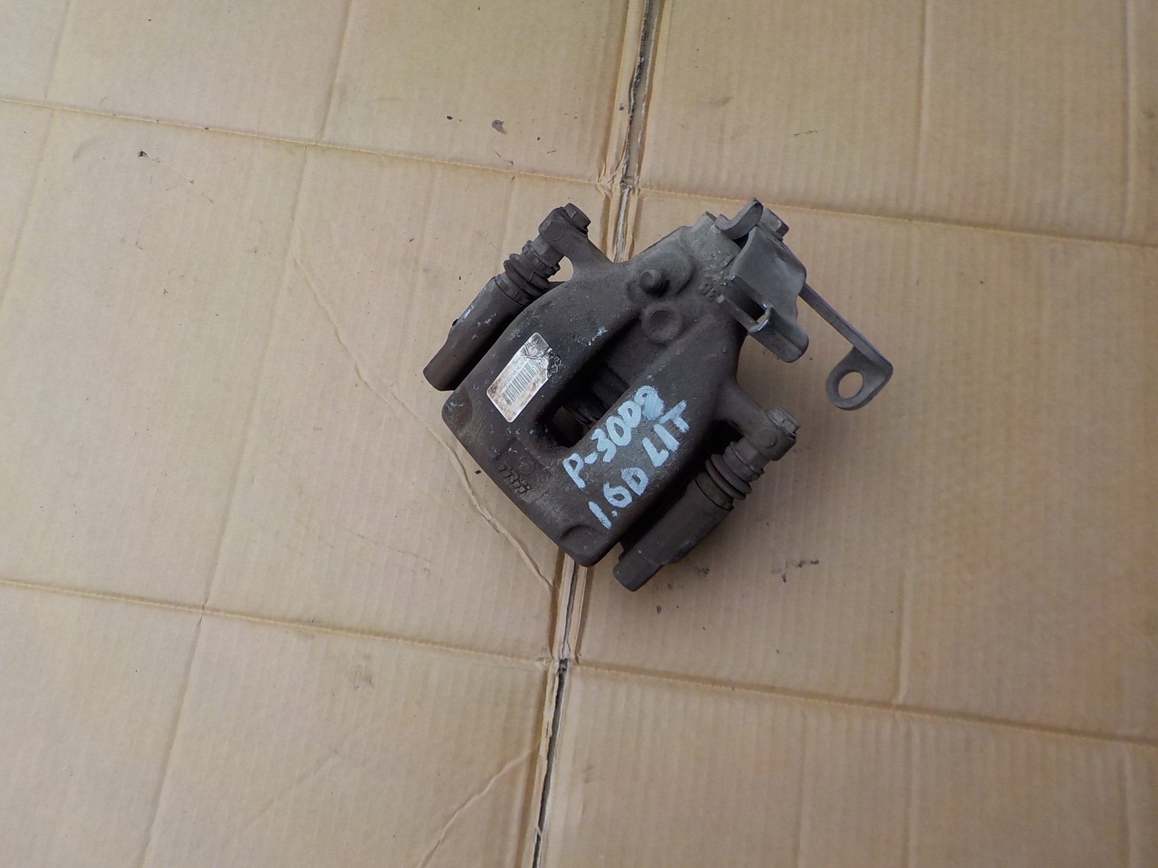caliper brake left rear part peugeot 3008 and 2010r