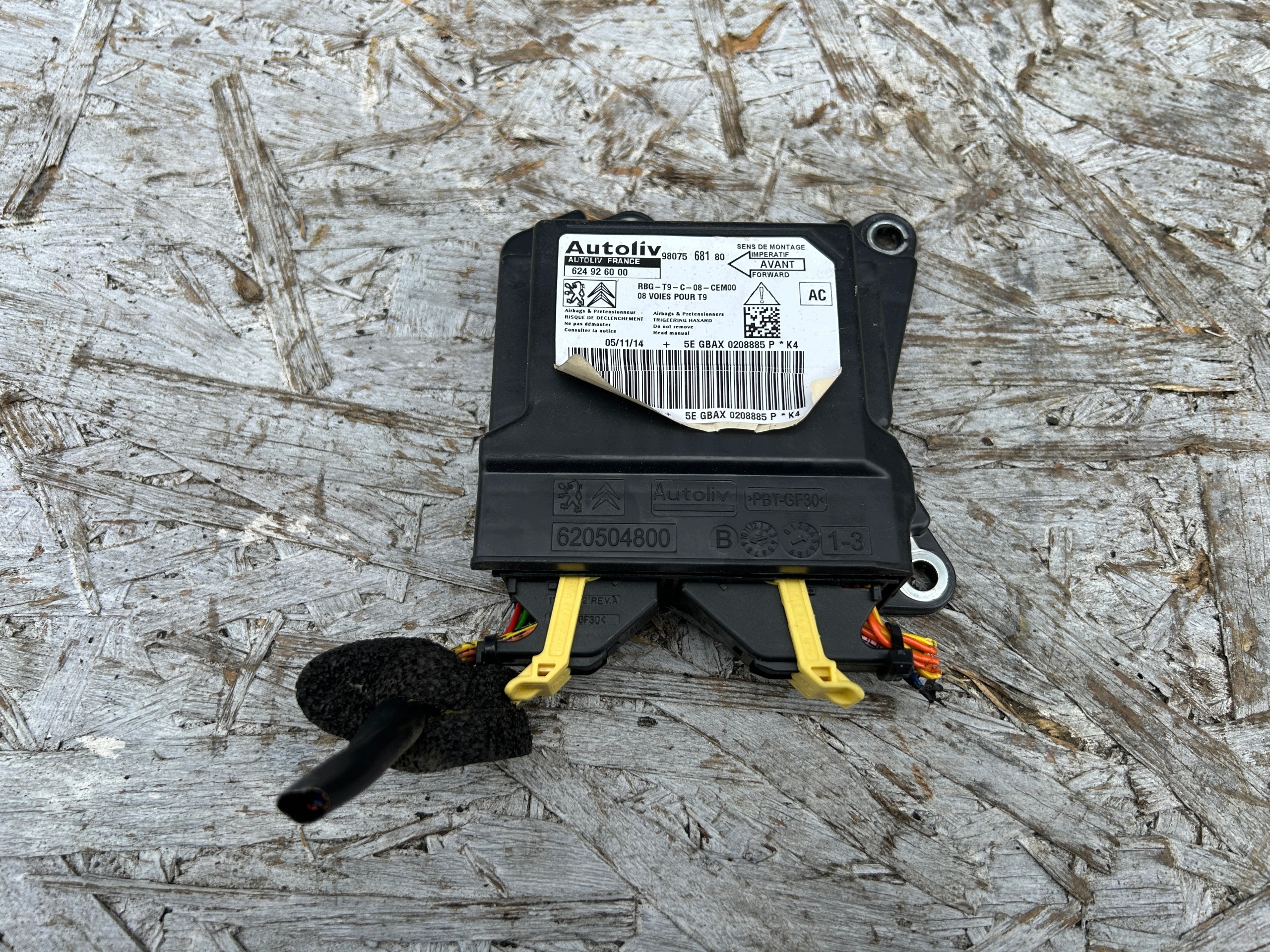 control unit module SENSOR airbag PEUGEOT 308 II T9 13- 9807568180