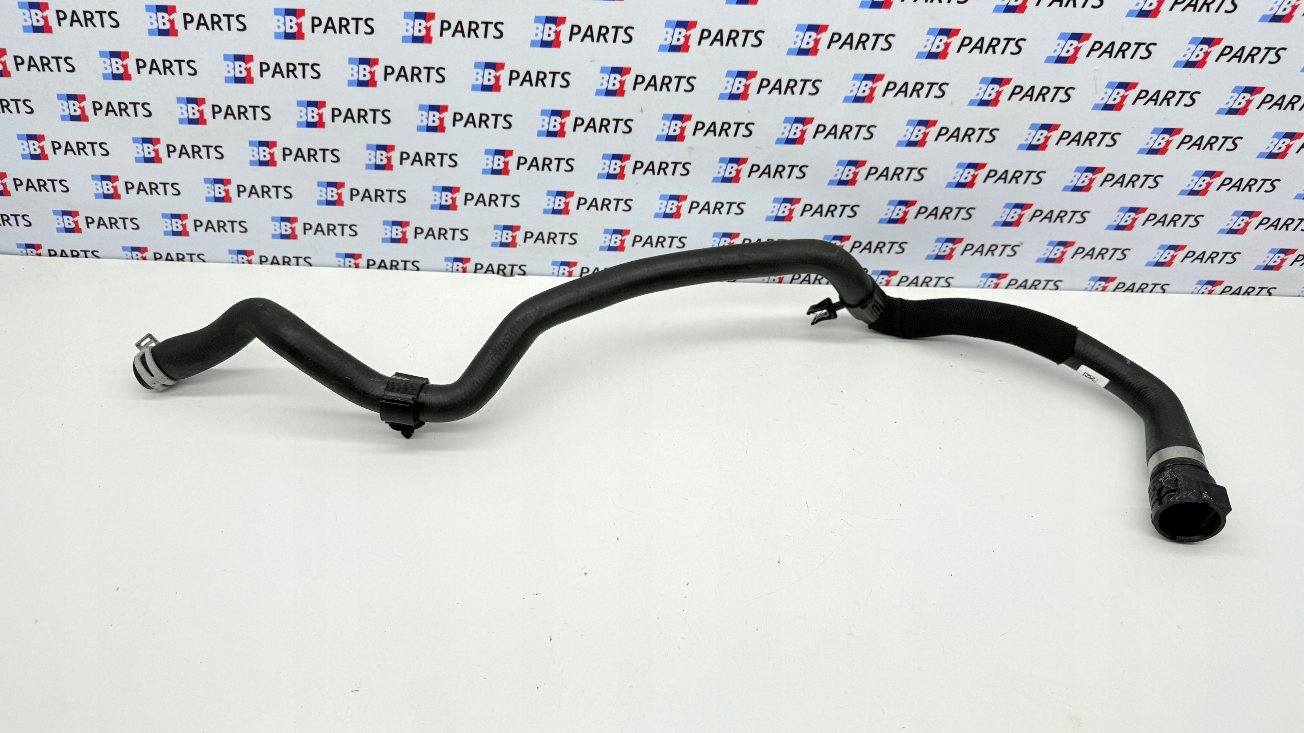 BMW G20 SEDAN prijenos crijevo vode cijev 330E 9398956
