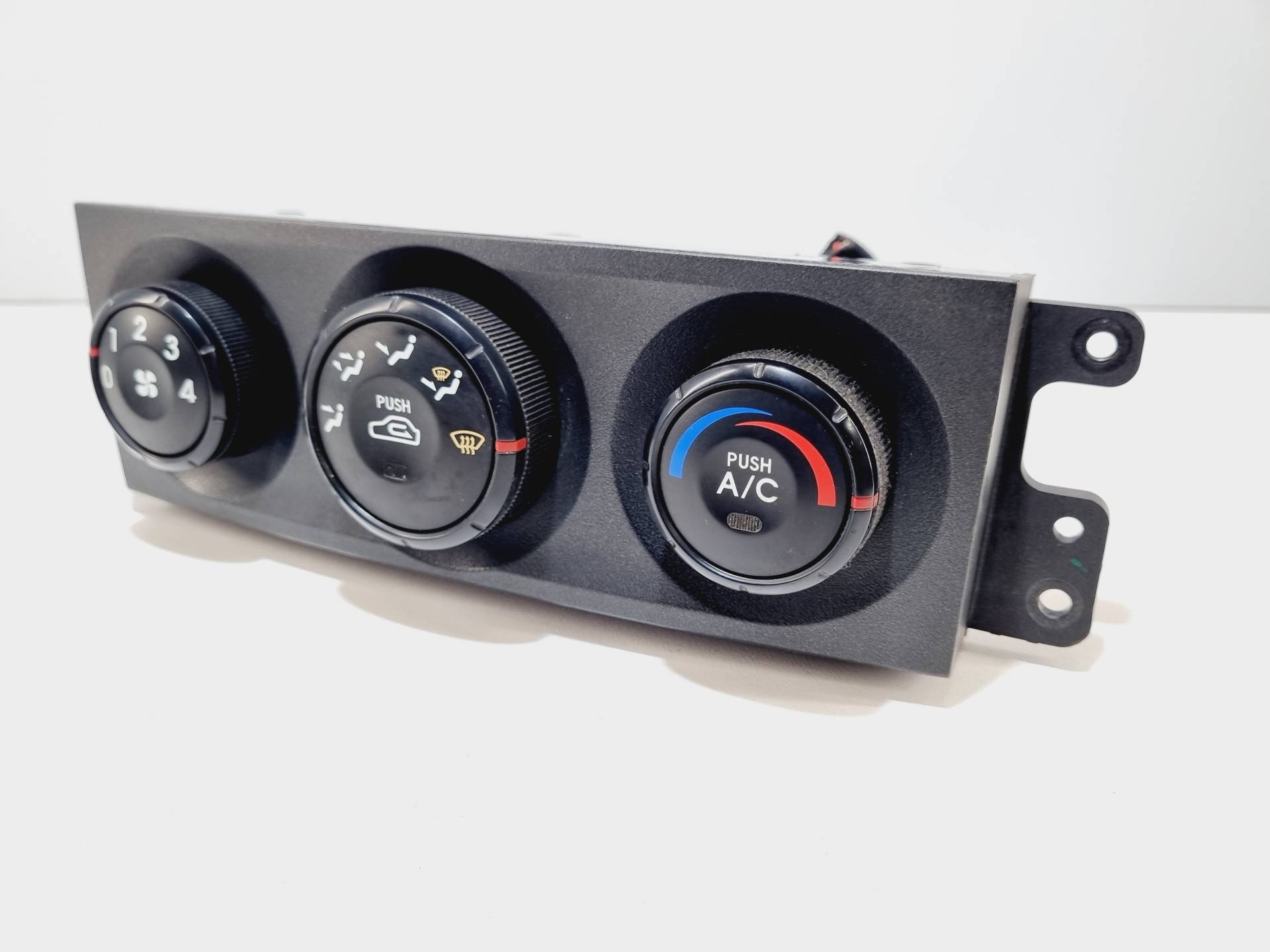 vezérlö panel a klímának Kia Sorento BL 2006 97250-3E500