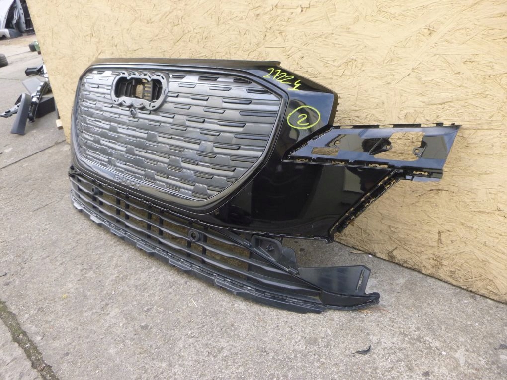 AUDI Q4 E TRON ETRON E-TRON 89A grill grille kratk