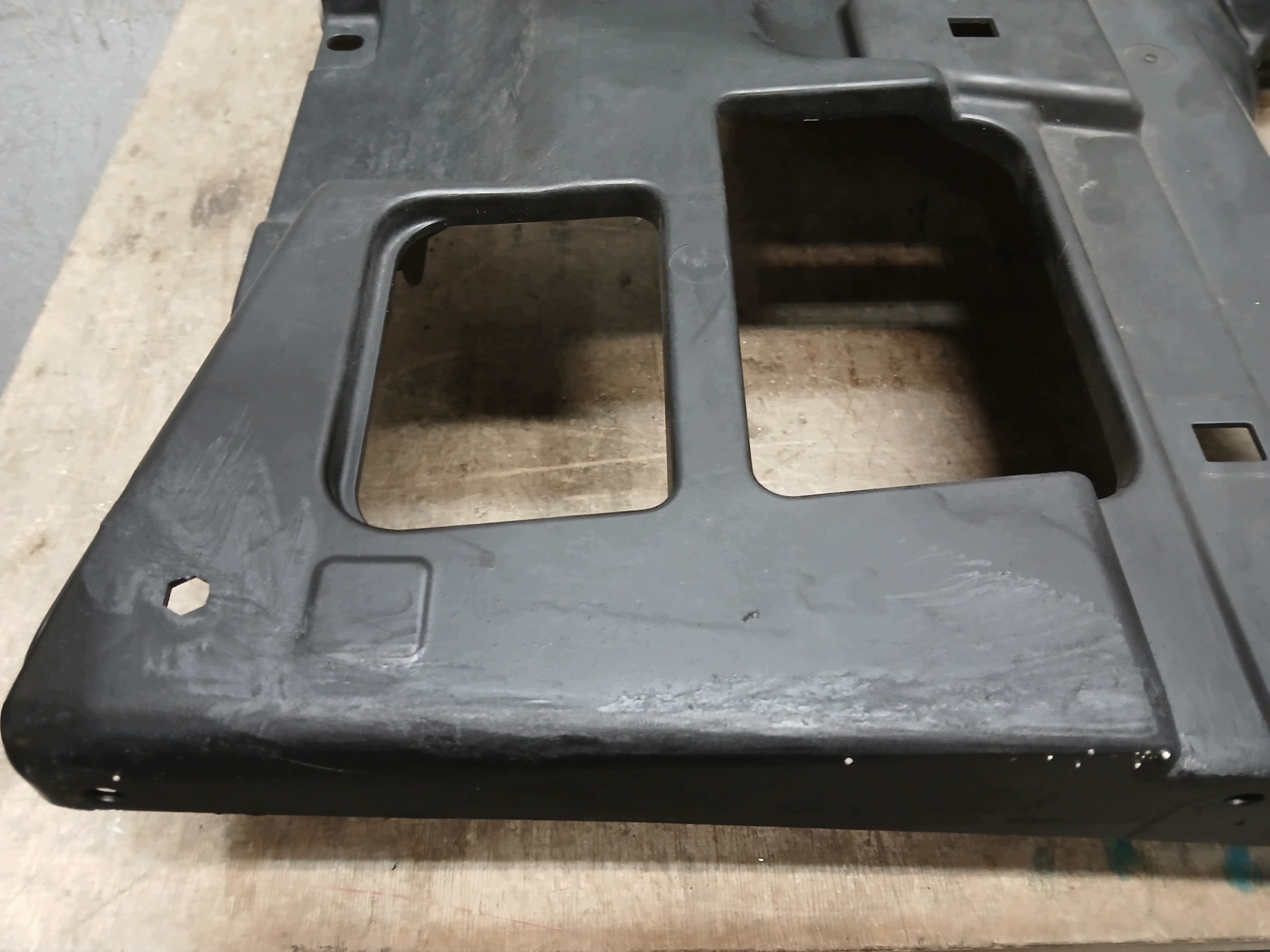 support panel for radiators VW UP SEAT MII SKODA CITIGO 1S 1S0805588F