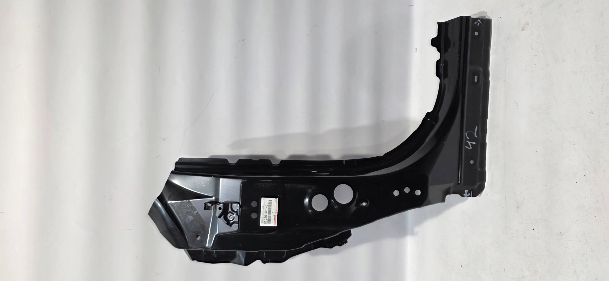 pillar side left front TOYOTA RAV4 V 19- new original