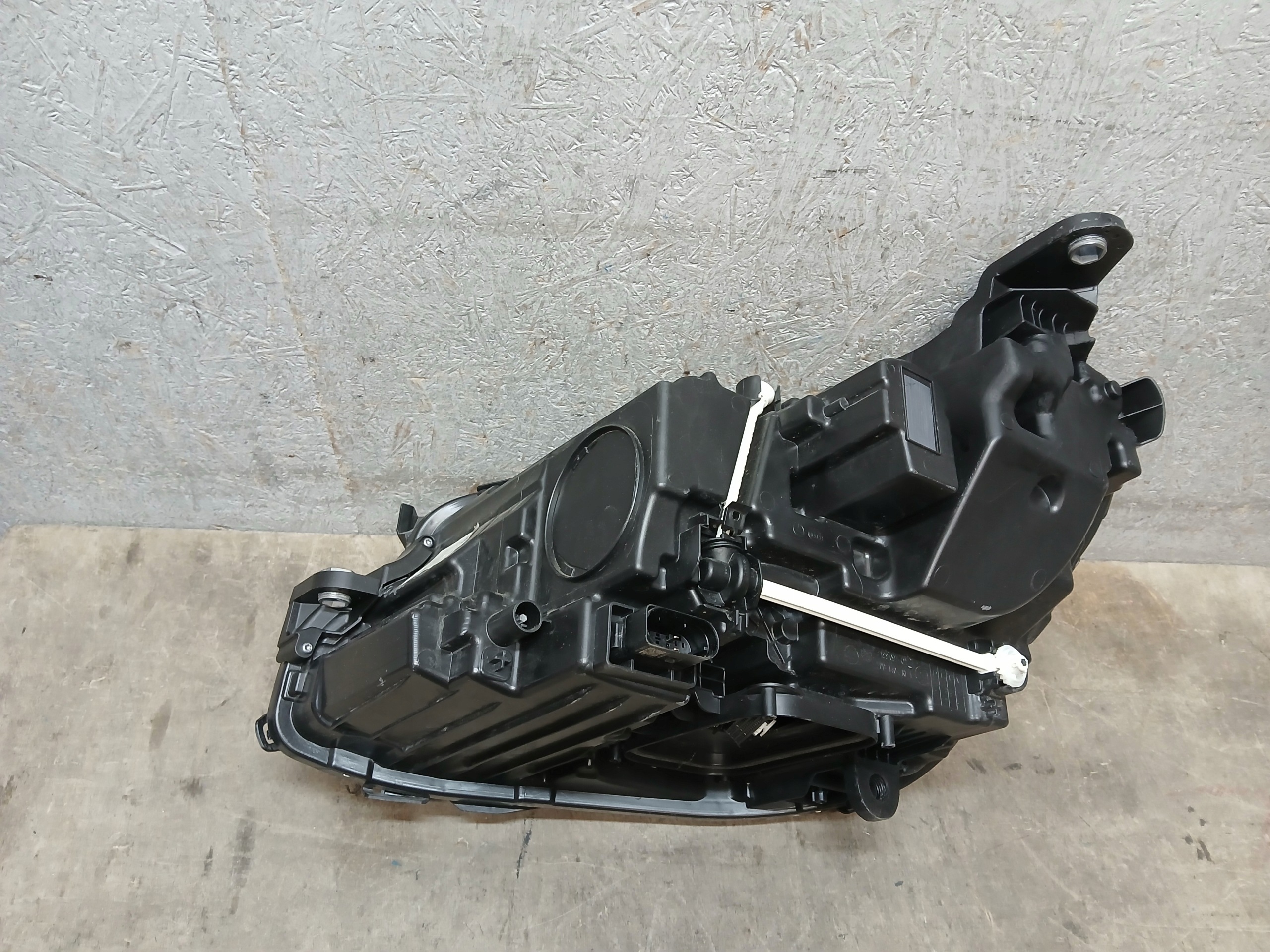light front right MERCEDES E KLASA W213 FULL LED HP A2139068808