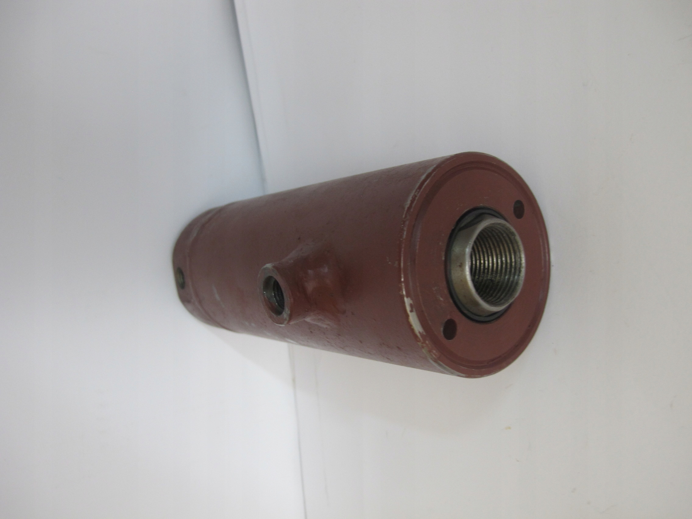 Korpus cylindra cylinder wozek nowy Part number XAD814