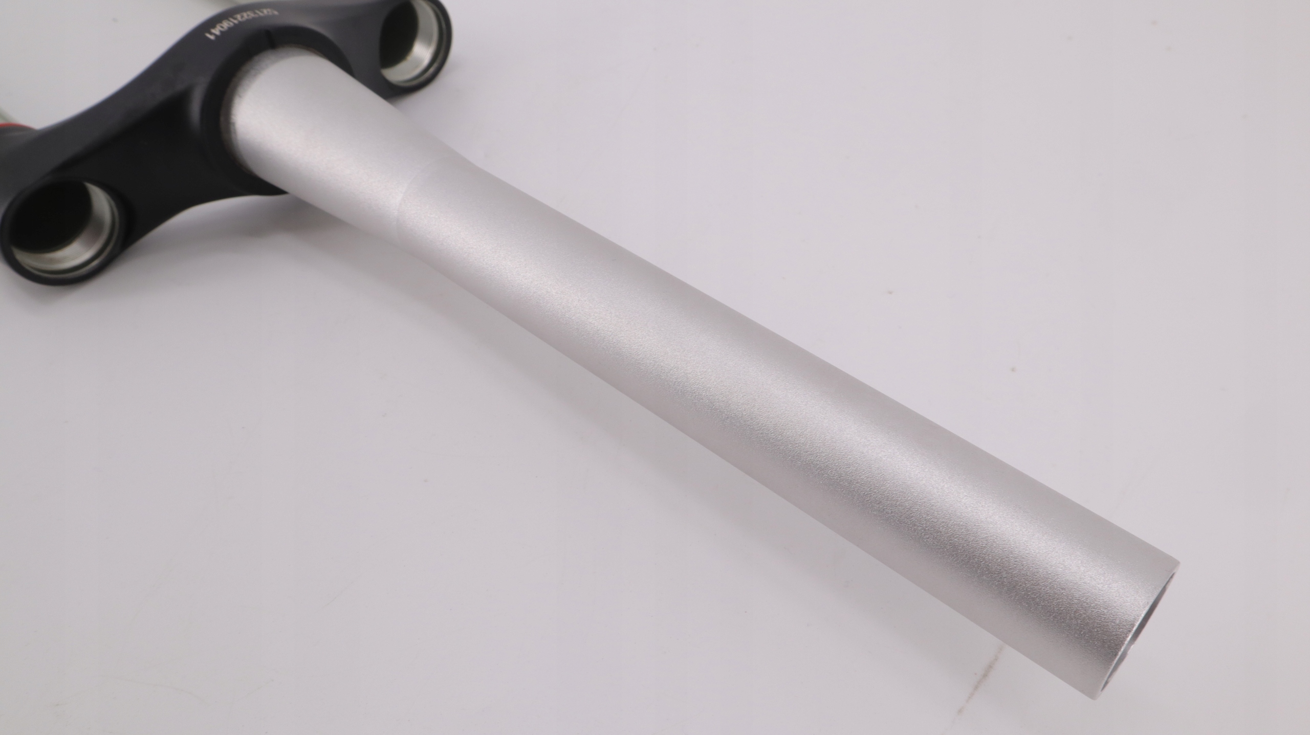 WIDELEC ROCK SHOX CSU SOLO AIR 11.4018.008.127 29 Kod producenta NRMS3346-7