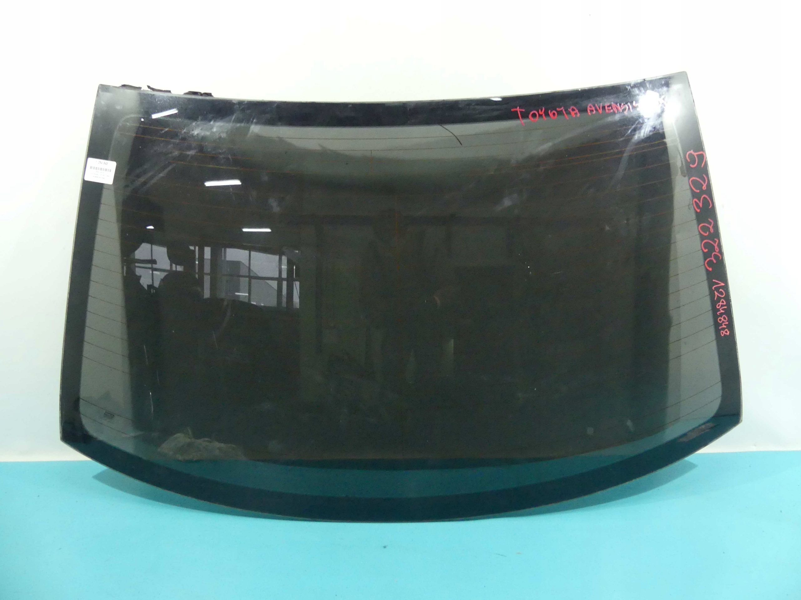 SZYBA TYLNA TOYOTA AVENSIS II T25 SEDAN