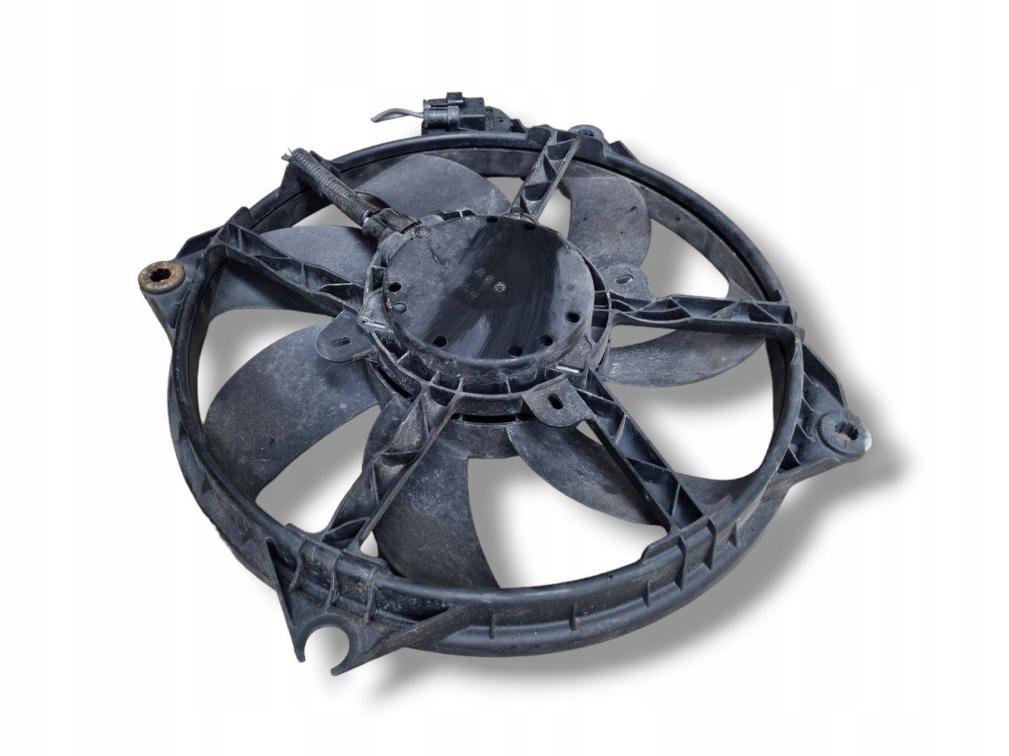 ventilátor chladiče Renault Megane 3 2008 214810028R