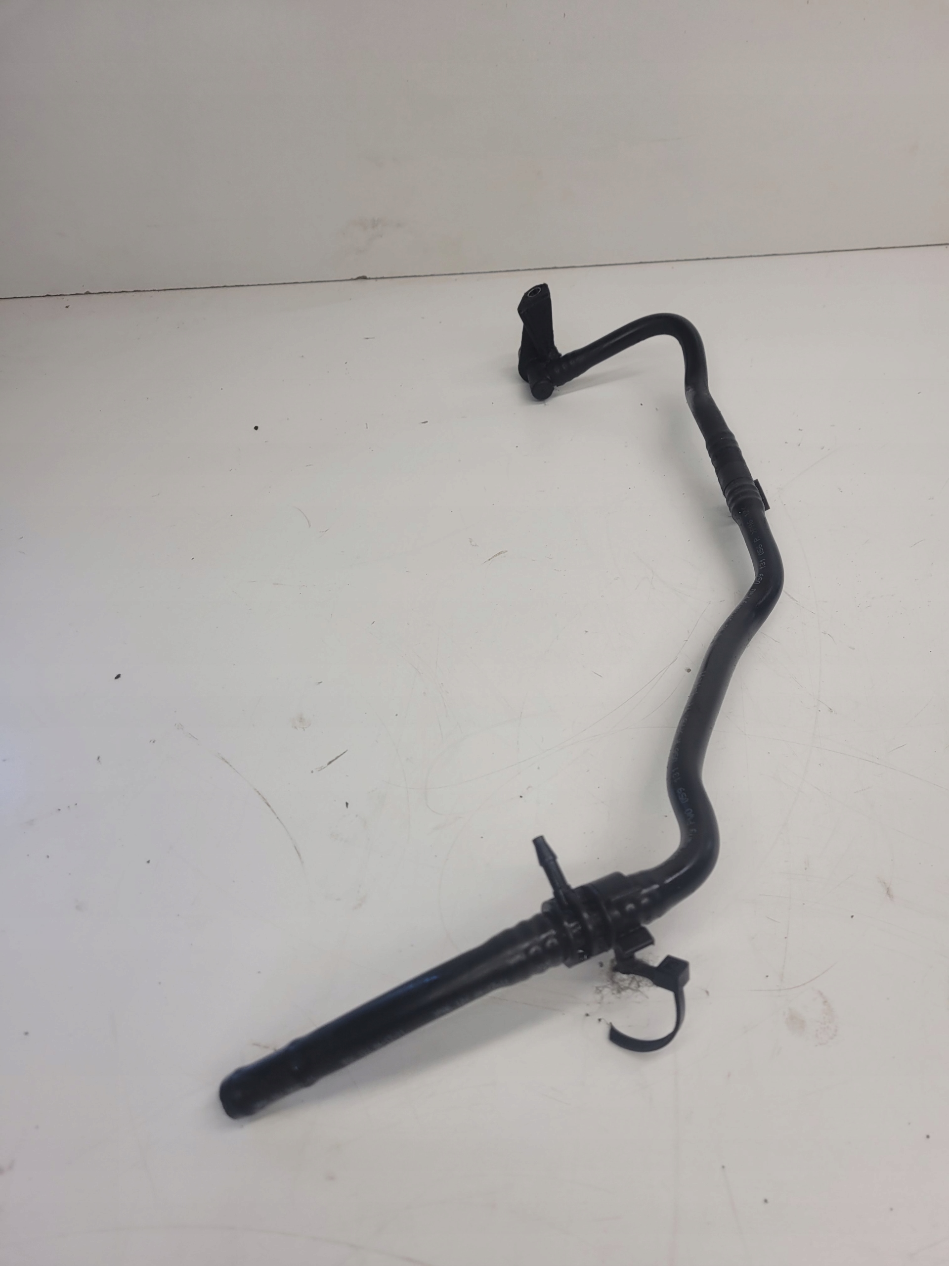 prijenos ventil vakum AUDI VW 059131056R