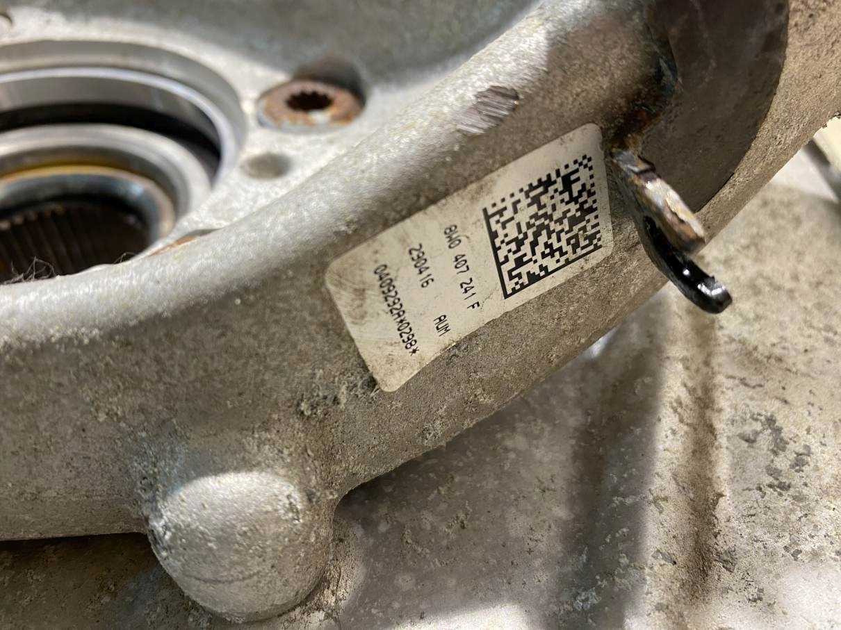 swing left front AUDI A4 B9 2.0 TFSI 8W0407241F