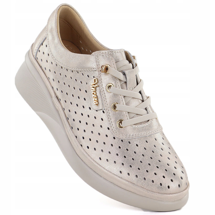 Kožené ažurové polobotky koturn zlaté Vinceza 79603 37