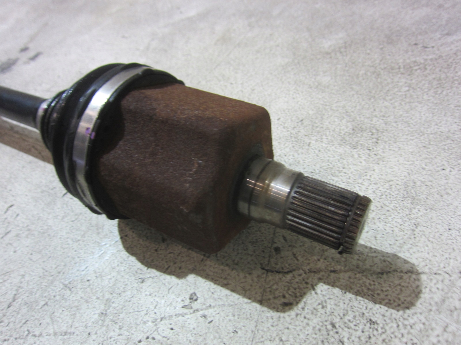VOLVO XC90 XC 90 II semi-axis left front left front 2.0 T6 original 31325852