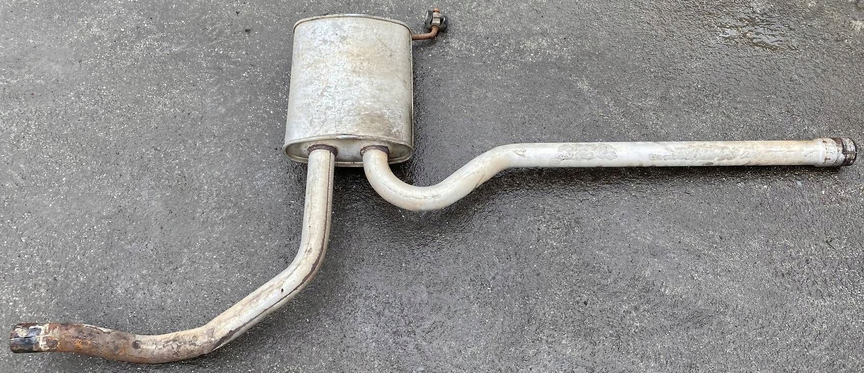 Volkswagen PASSAT B5 TŁUMIK ŚRODKOWY KOMBI