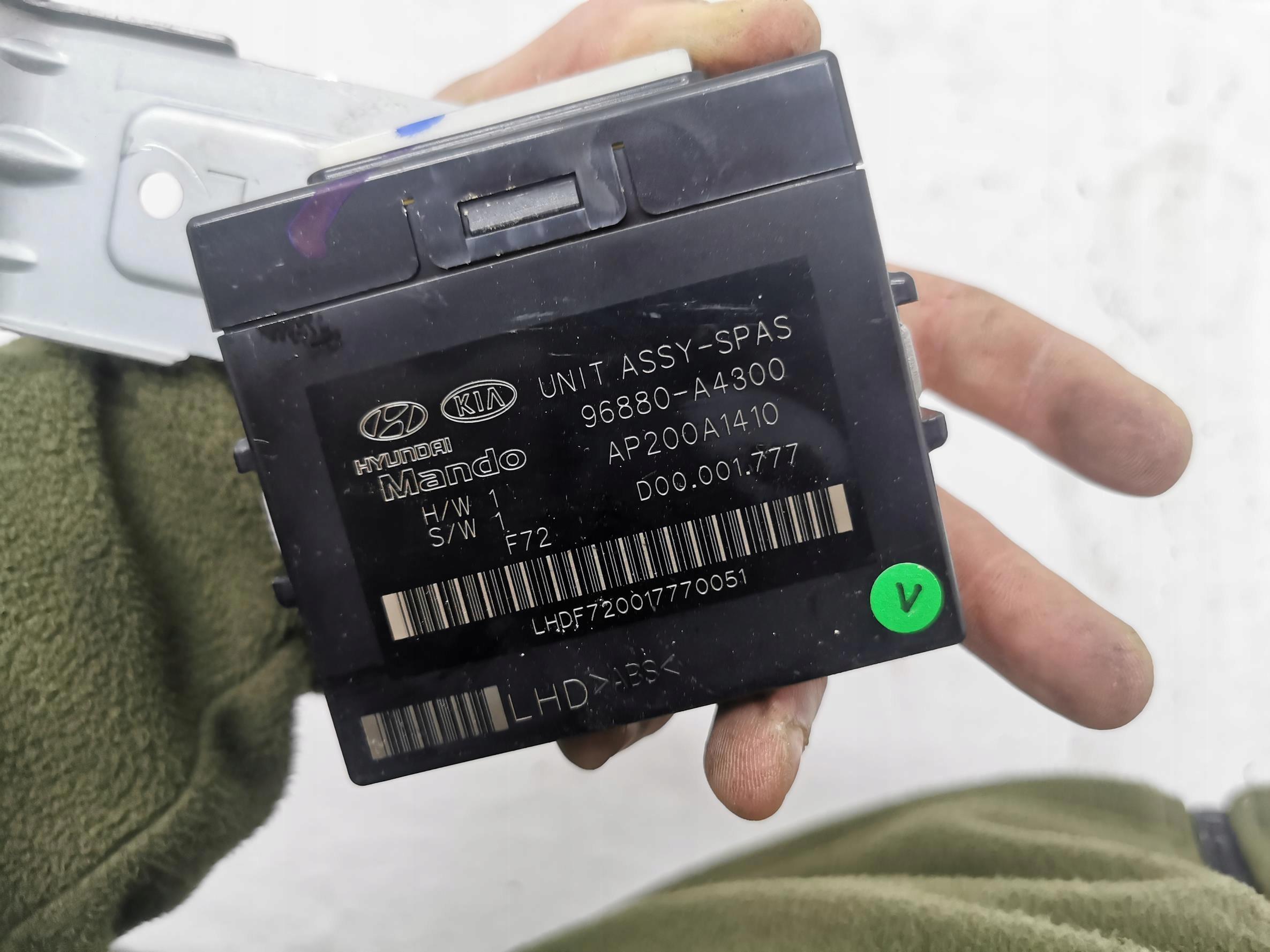 module control unit PAROWANIA KIA CARENS IV 96880-A4300 13-19