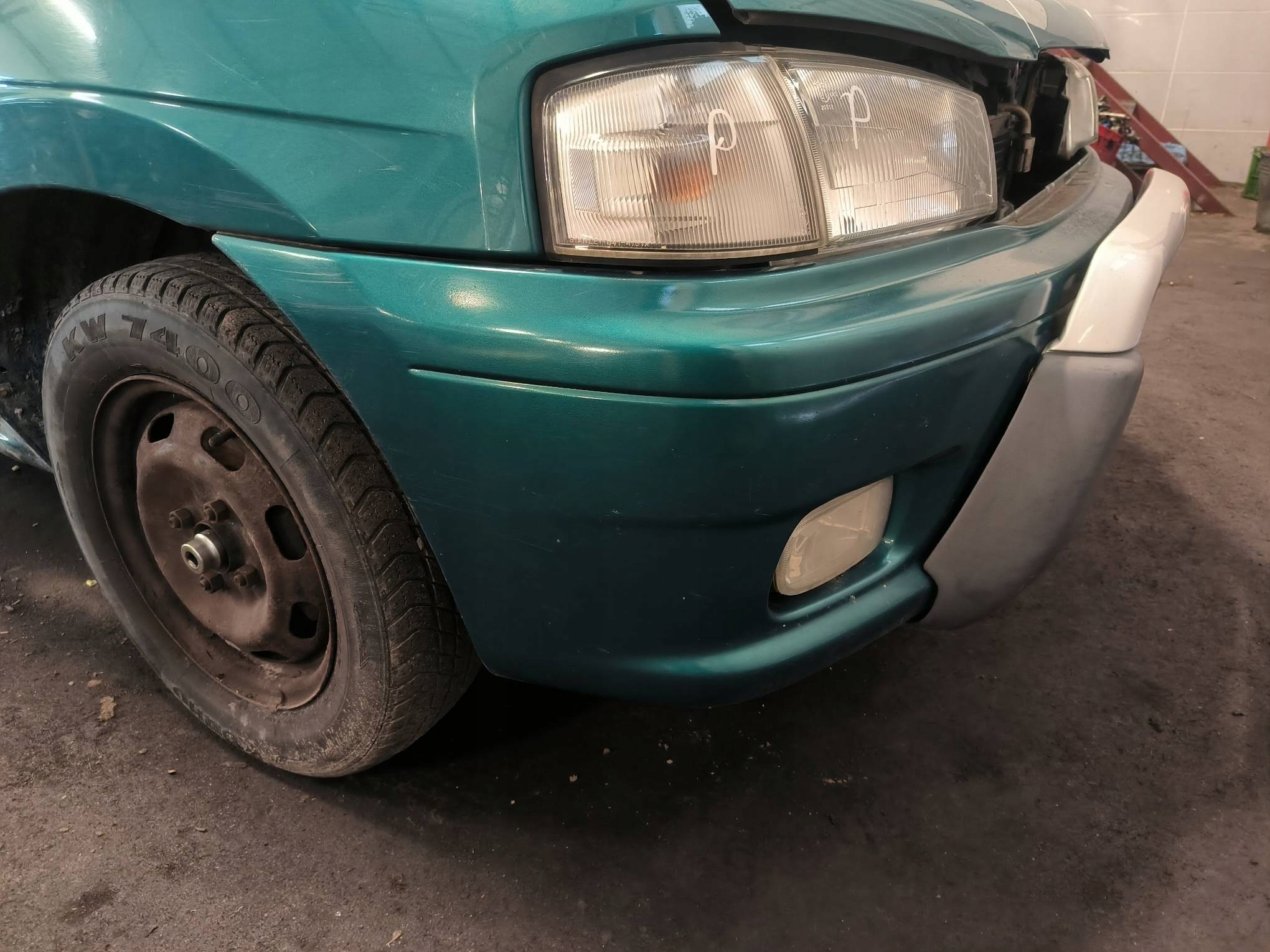 Paraurti Anteriore verde MAZDA DEMIO e