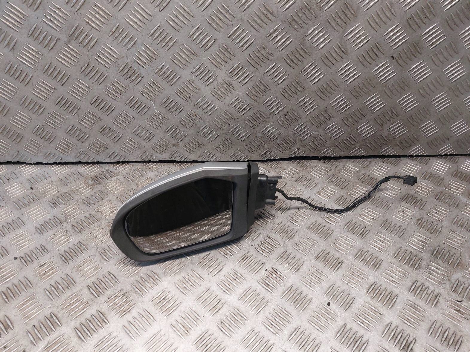 mirror left electrics MERCEDES-BENZ W169 A200 761 7 PIN A3140417