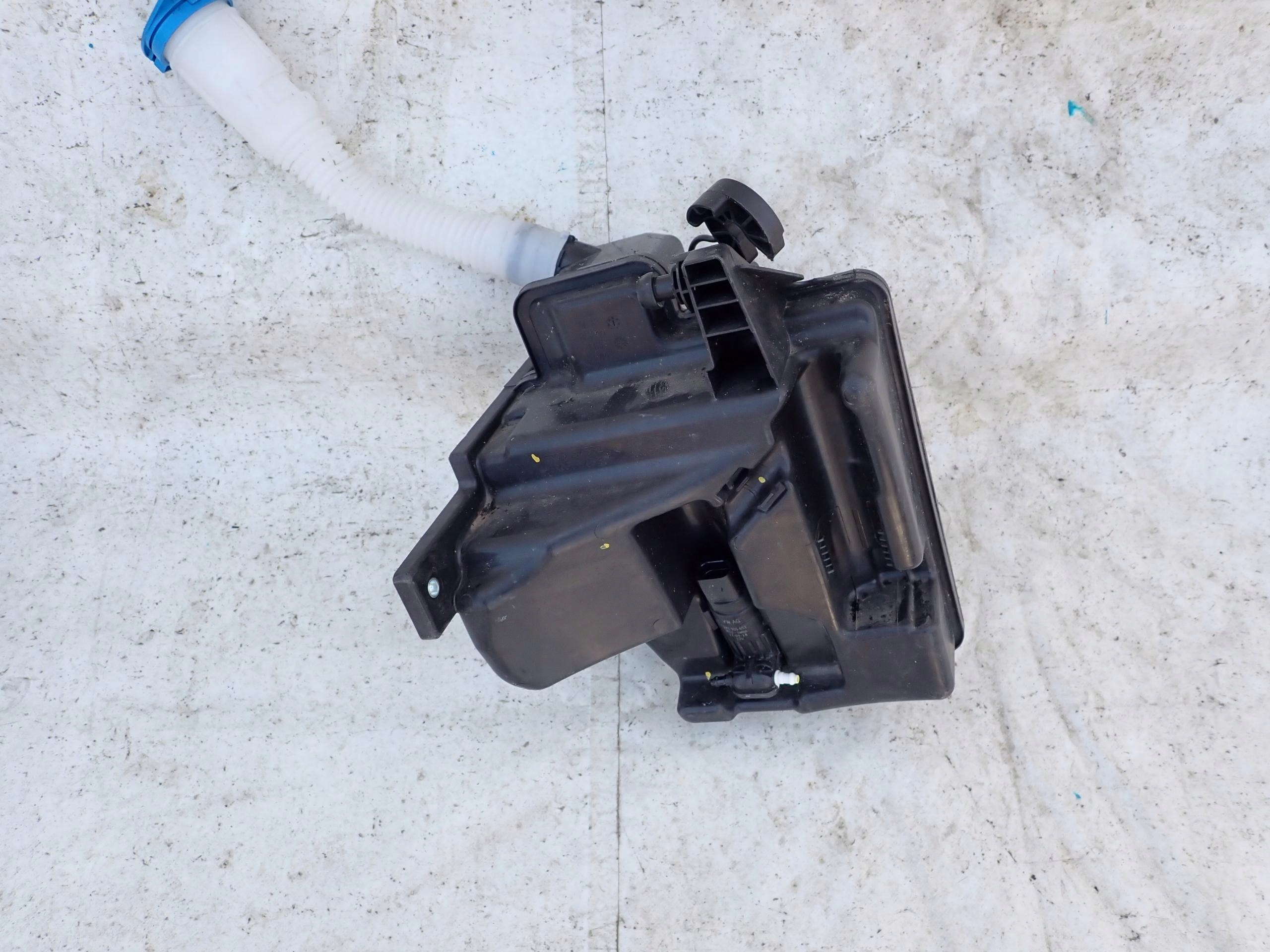 VW POLO tank washers 6R0955453G + pump