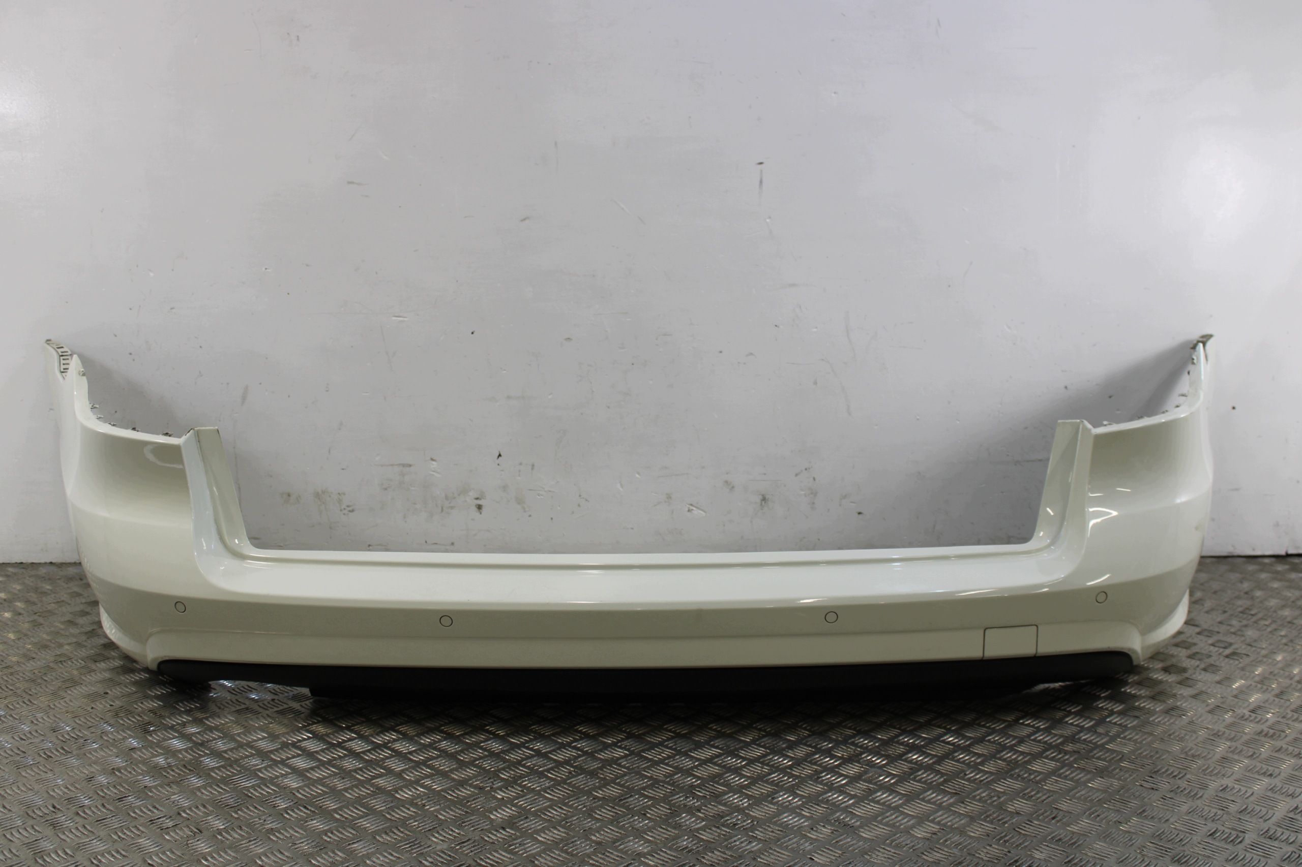 bumper rear part rear complete 4 X PDC MERCEDES E-class W212 KOMBI AMG