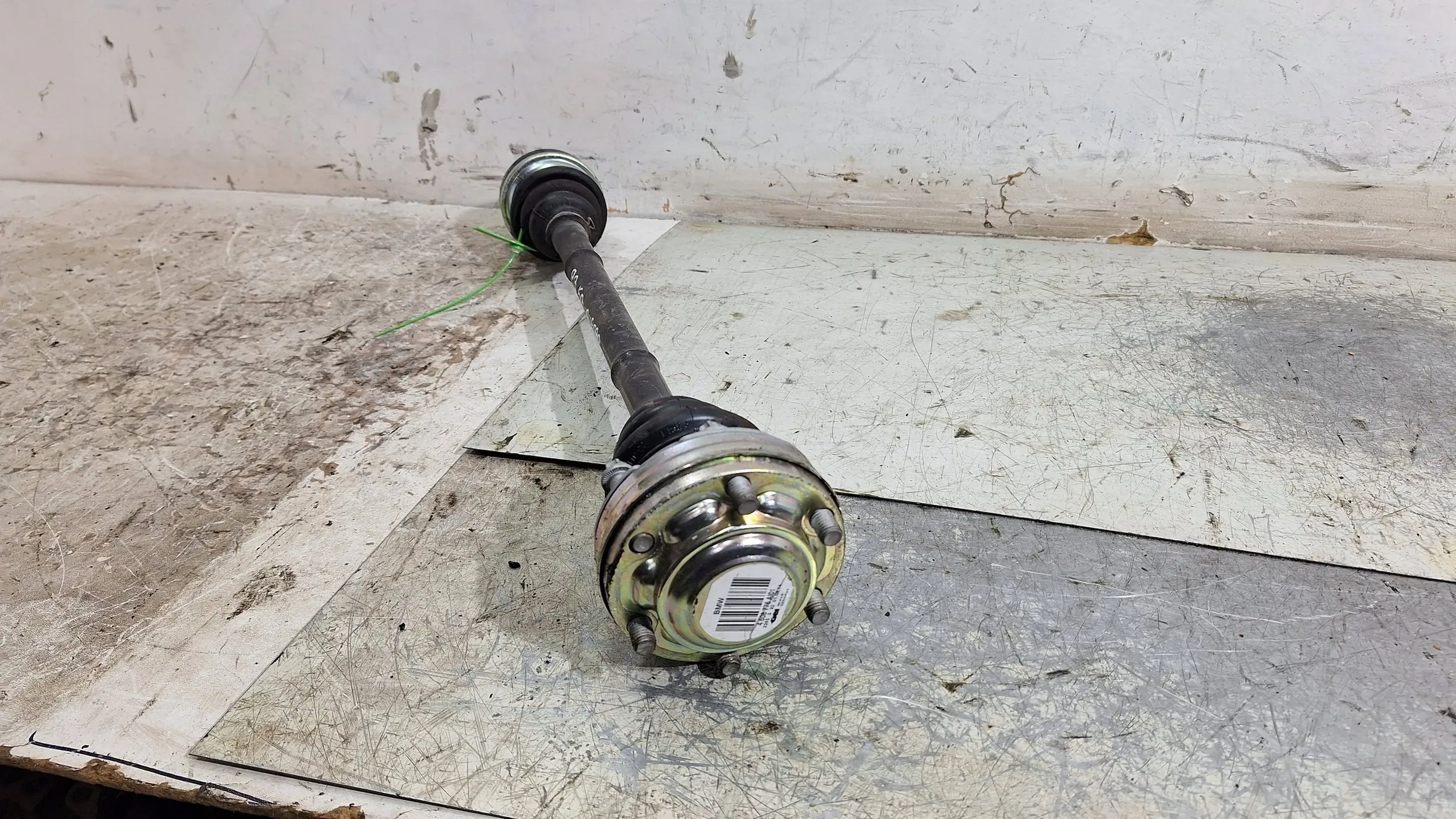 semi-axis right rear part 4608776 BMW X1 E84 N47 2.0D