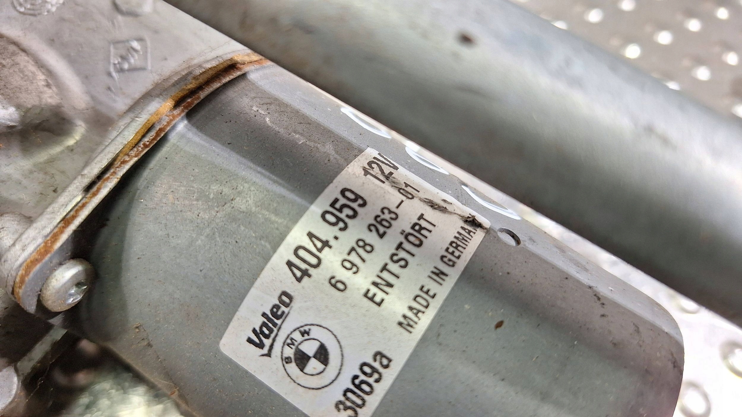 Gestänge Motor Wischer vorne 6978263 BMW 3 E90 E91 E92 E93 EUROPA